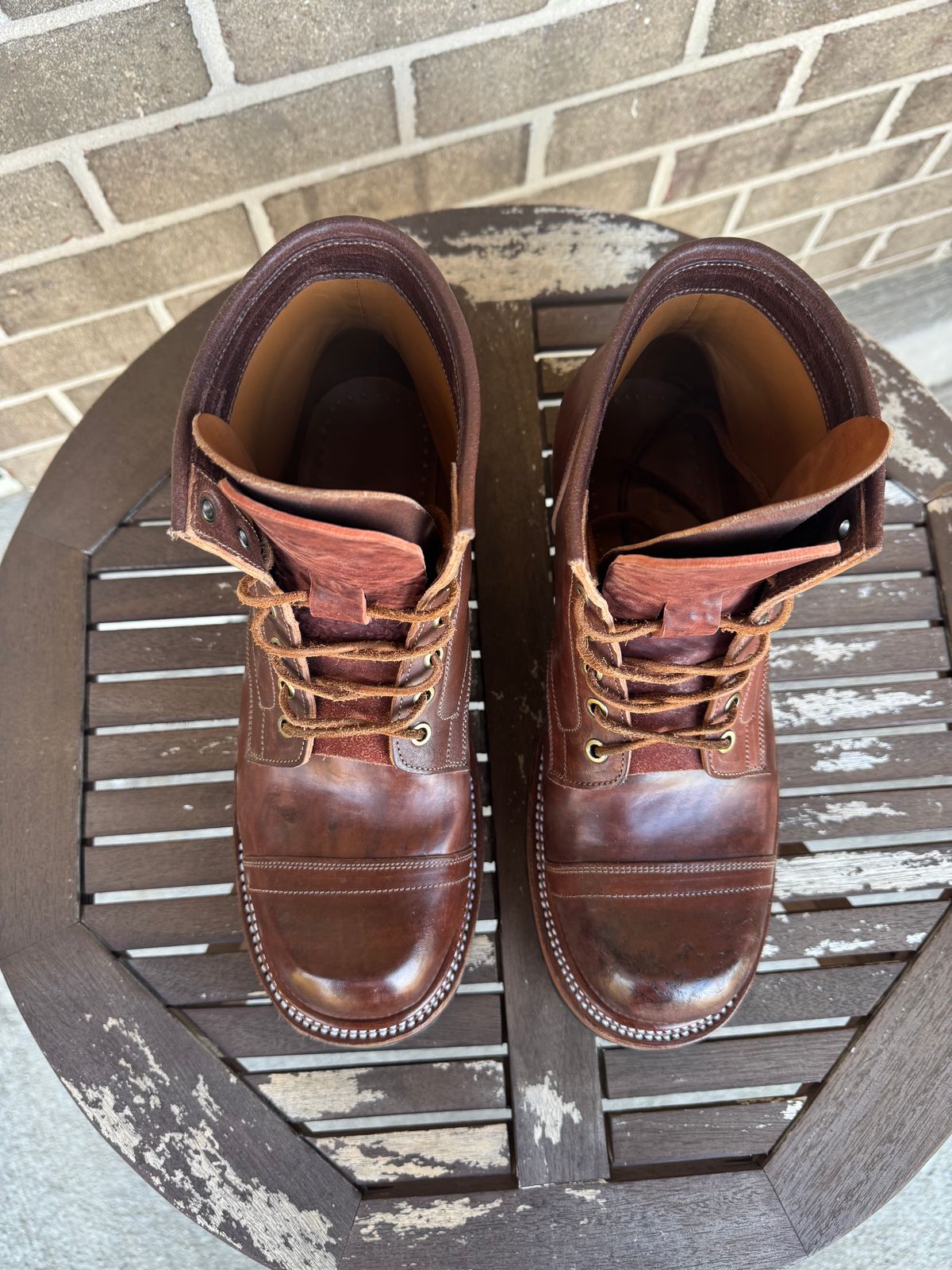 Photo by stevenh969 on November 1, 2025 of the Prof Barnets Bulky Cap Toe Boots in Maryam Brown Horsebutt.