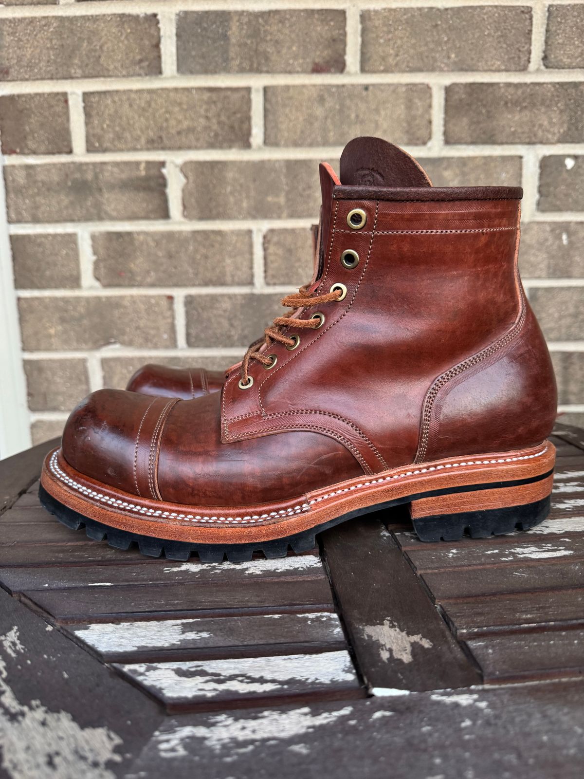 Photo by stevenh969 on December 2, 2025 of the Prof Barnets Bulky Cap Toe Boots in Maryam Brown Horsebutt.