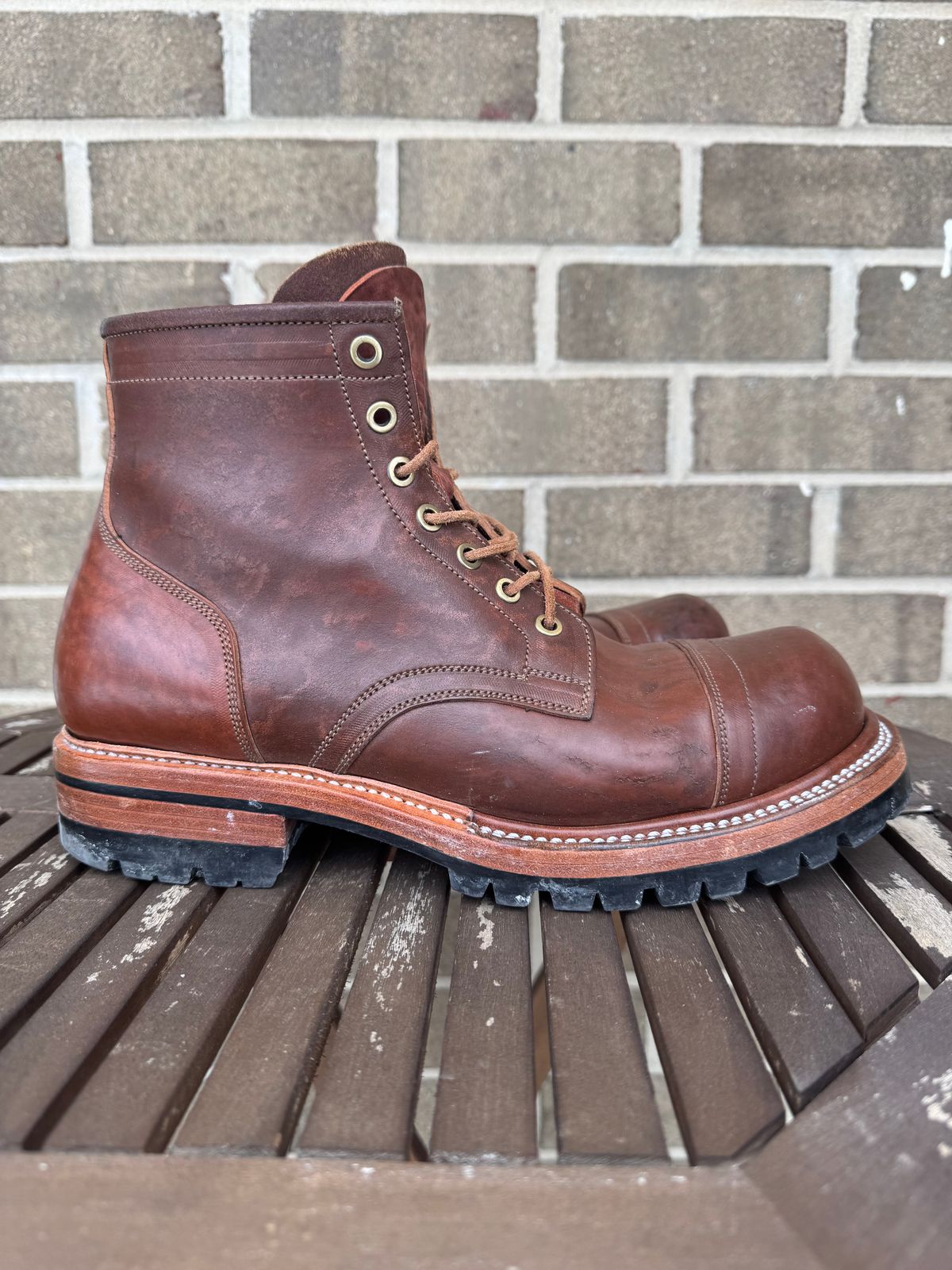 Photo by stevenh969 on February 3, 2026 of the Prof Barnets Bulky Cap Toe Boots in Maryam Brown Horsebutt.