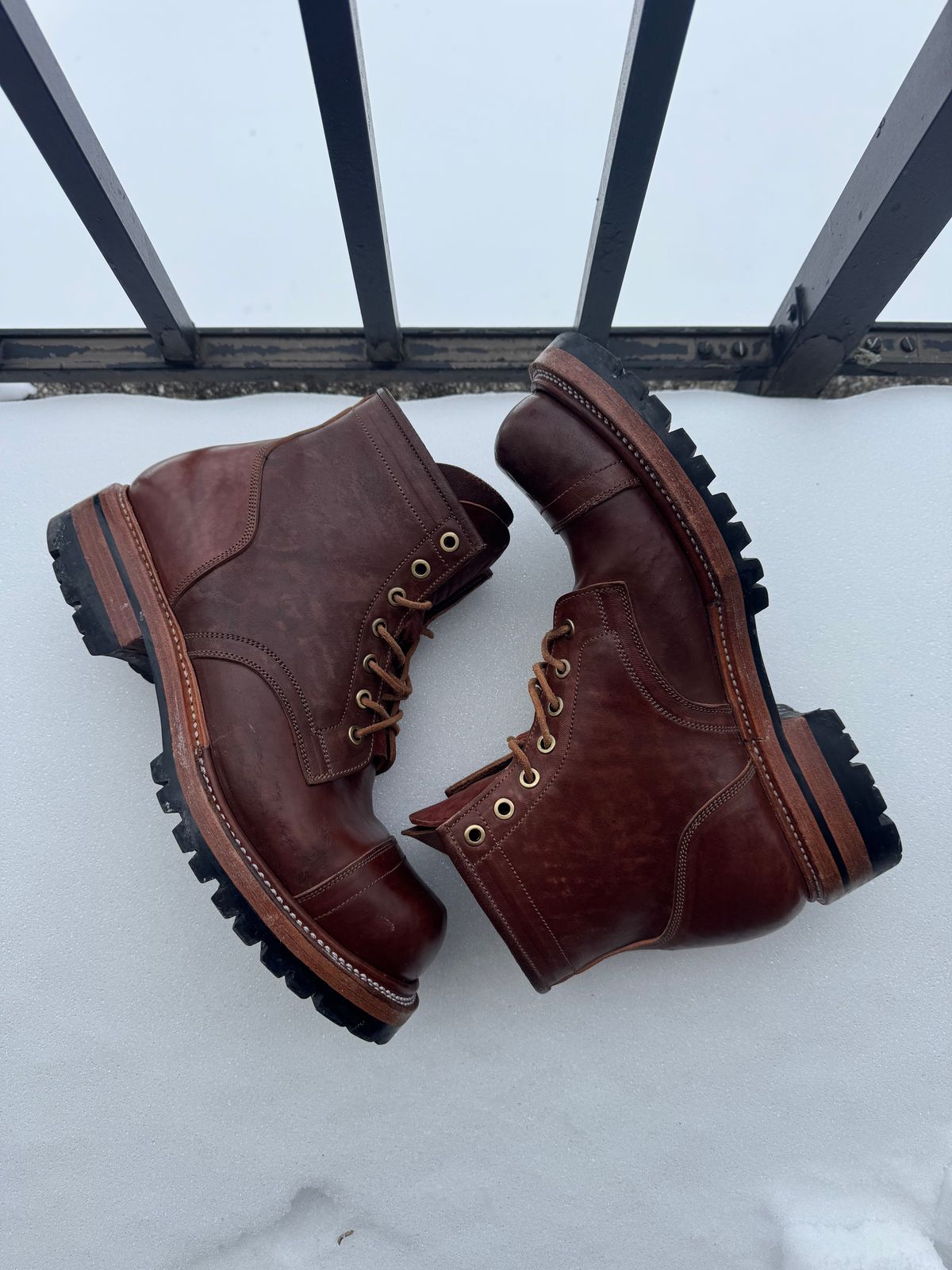 Photo by stevenh969 on February 3, 2026 of the Prof Barnets Bulky Cap Toe Boots in Maryam Brown Horsebutt.