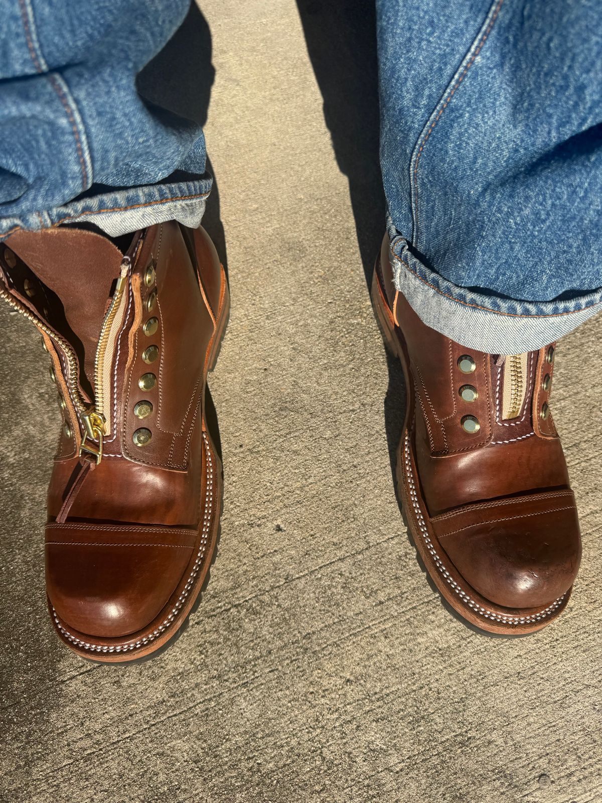 Photo by stevenh969 on March 1, 2026 of the Prof Barnets Bulky Cap Toe Boots in Maryam Brown Horsebutt.