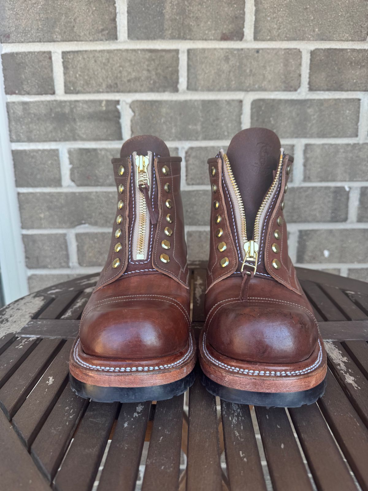 Photo by stevenh969 on March 1, 2026 of the Prof Barnets Bulky Cap Toe Boots in Maryam Brown Horsebutt.