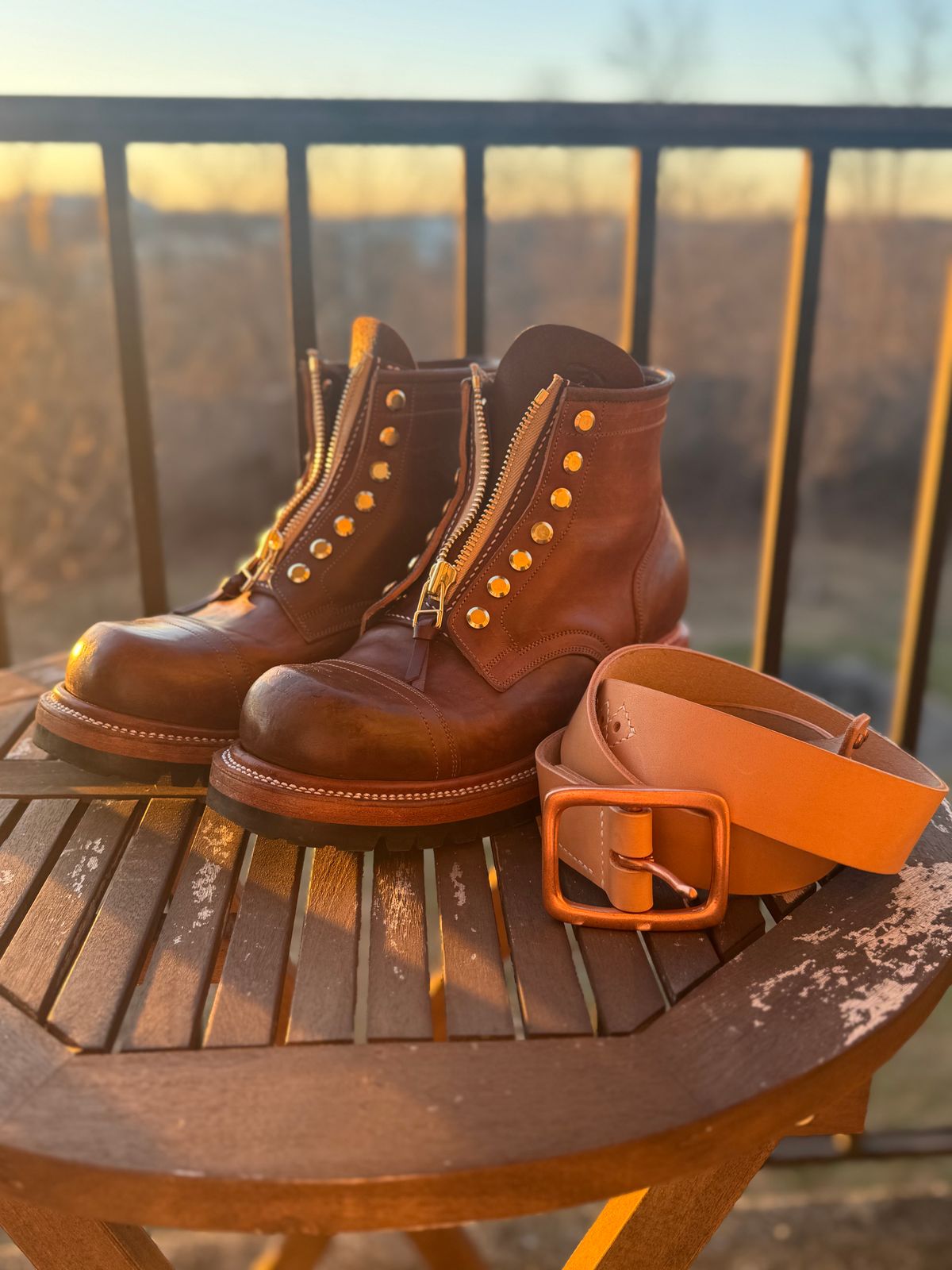 Photo by stevenh969 on March 9, 2026 of the Prof Barnets Bulky Cap Toe Boots in Maryam Brown Horsebutt.