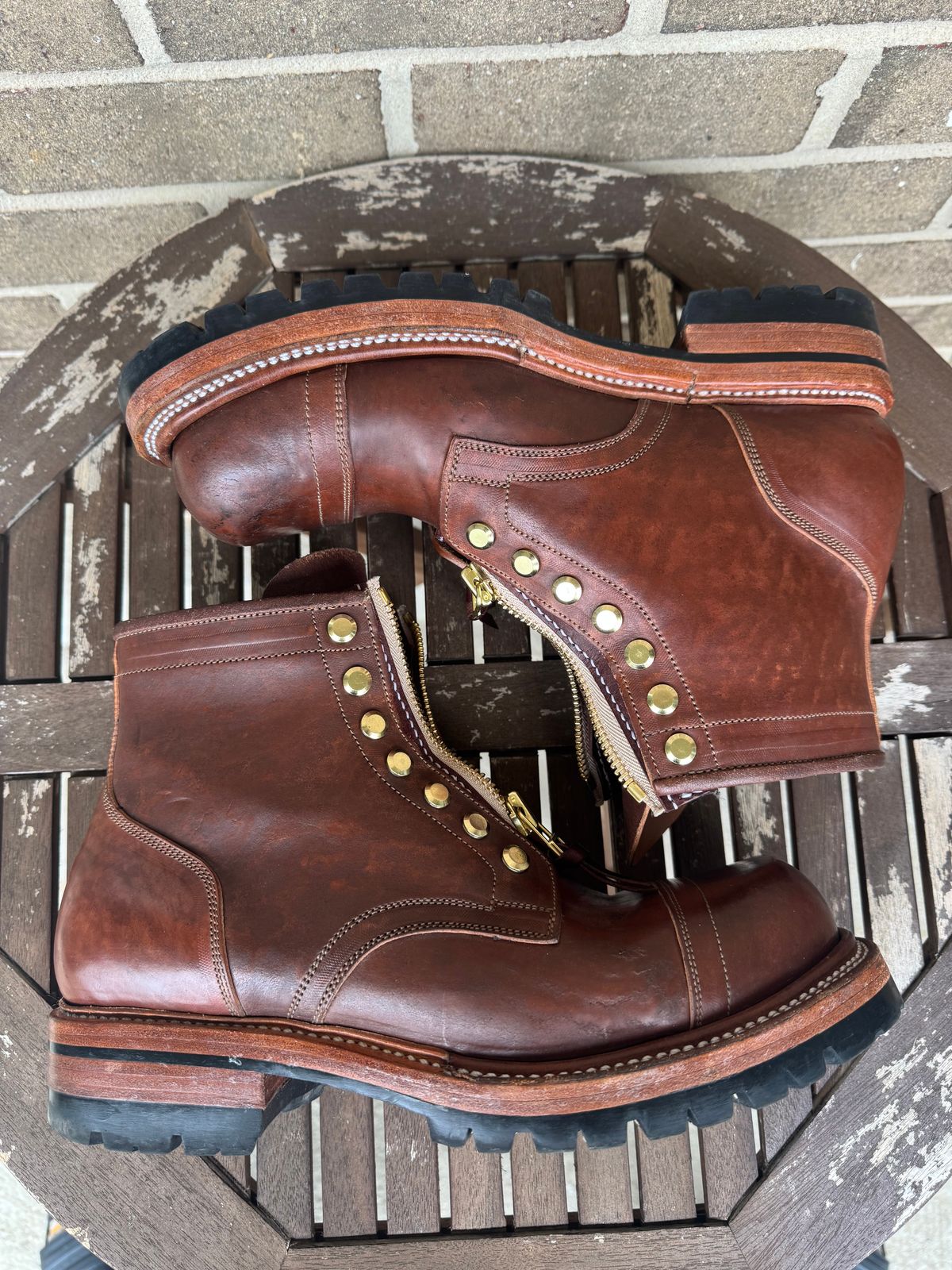 Photo by stevenh969 on April 2, 2026 of the Prof Barnets Bulky Cap Toe Boots in Maryam Brown Horsebutt.