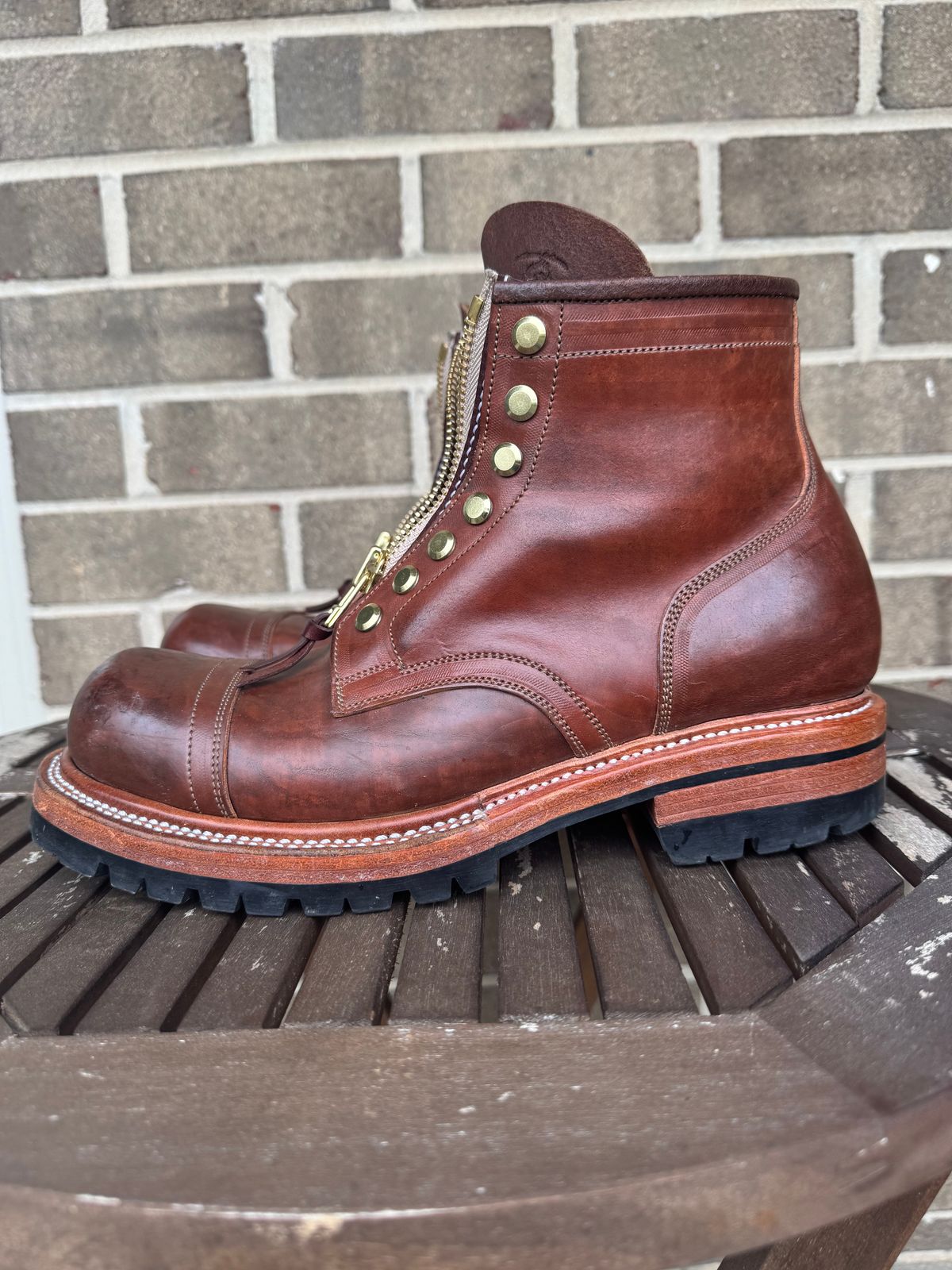 Photo by stevenh969 on April 2, 2026 of the Prof Barnets Bulky Cap Toe Boots in Maryam Brown Horsebutt.