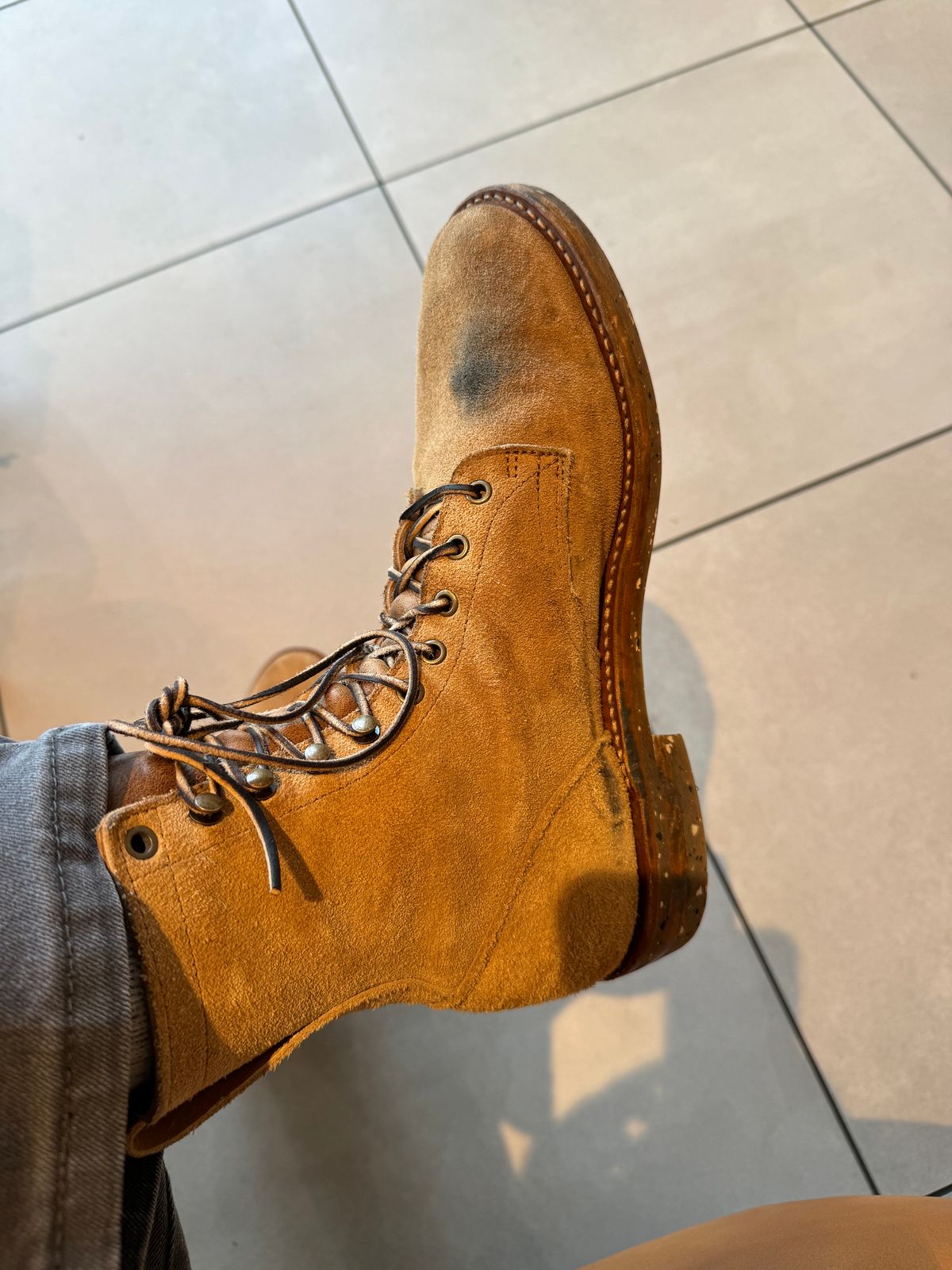 Photo by sickboy on August 10, 2024 of the Truman Upland Boot in Wooly Bully Roughout.