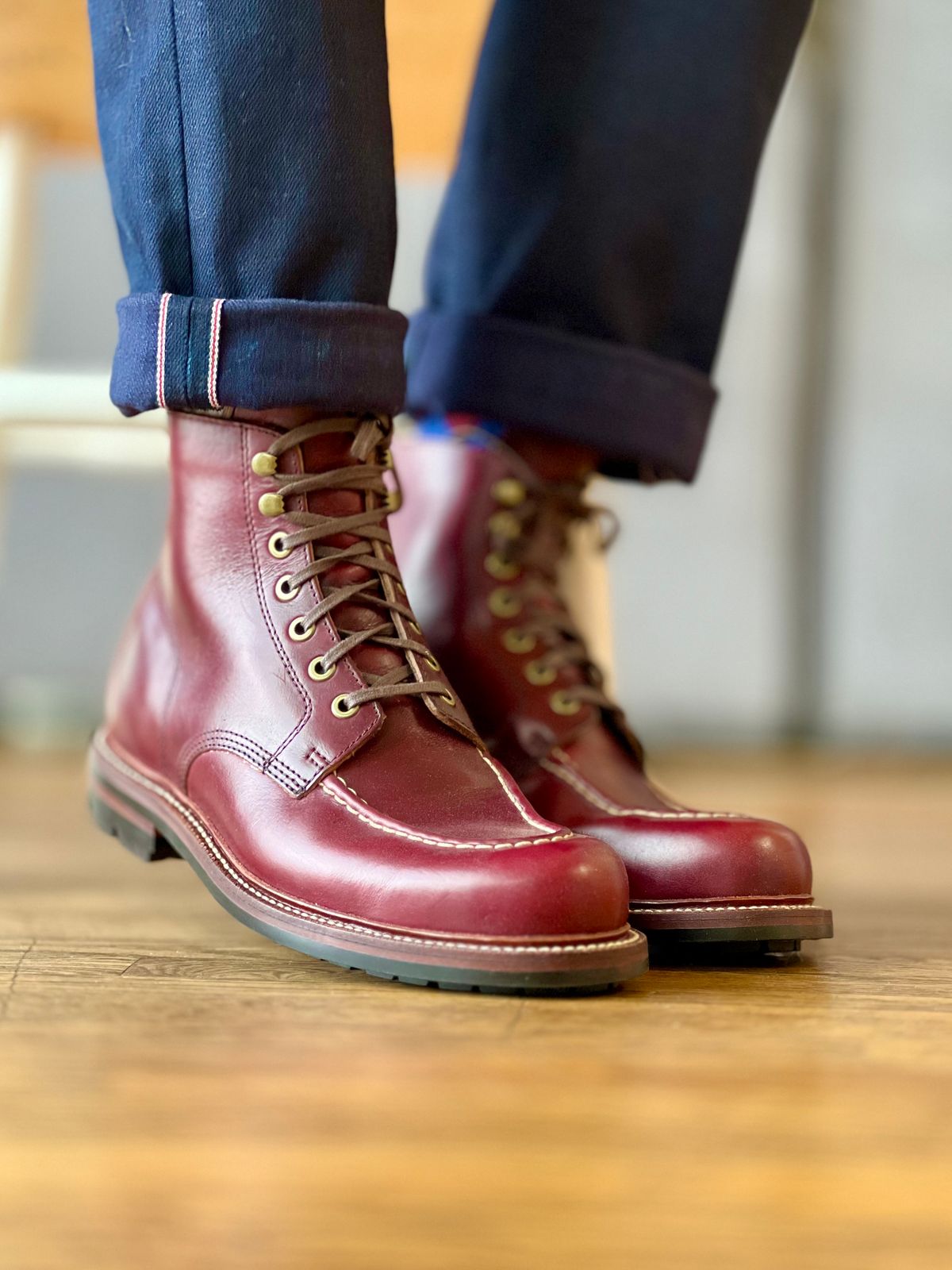 Photo by patinatimes on August 8, 2023 of the Grant Stone Brass Boot in Horween Color 8 Chromexcel.