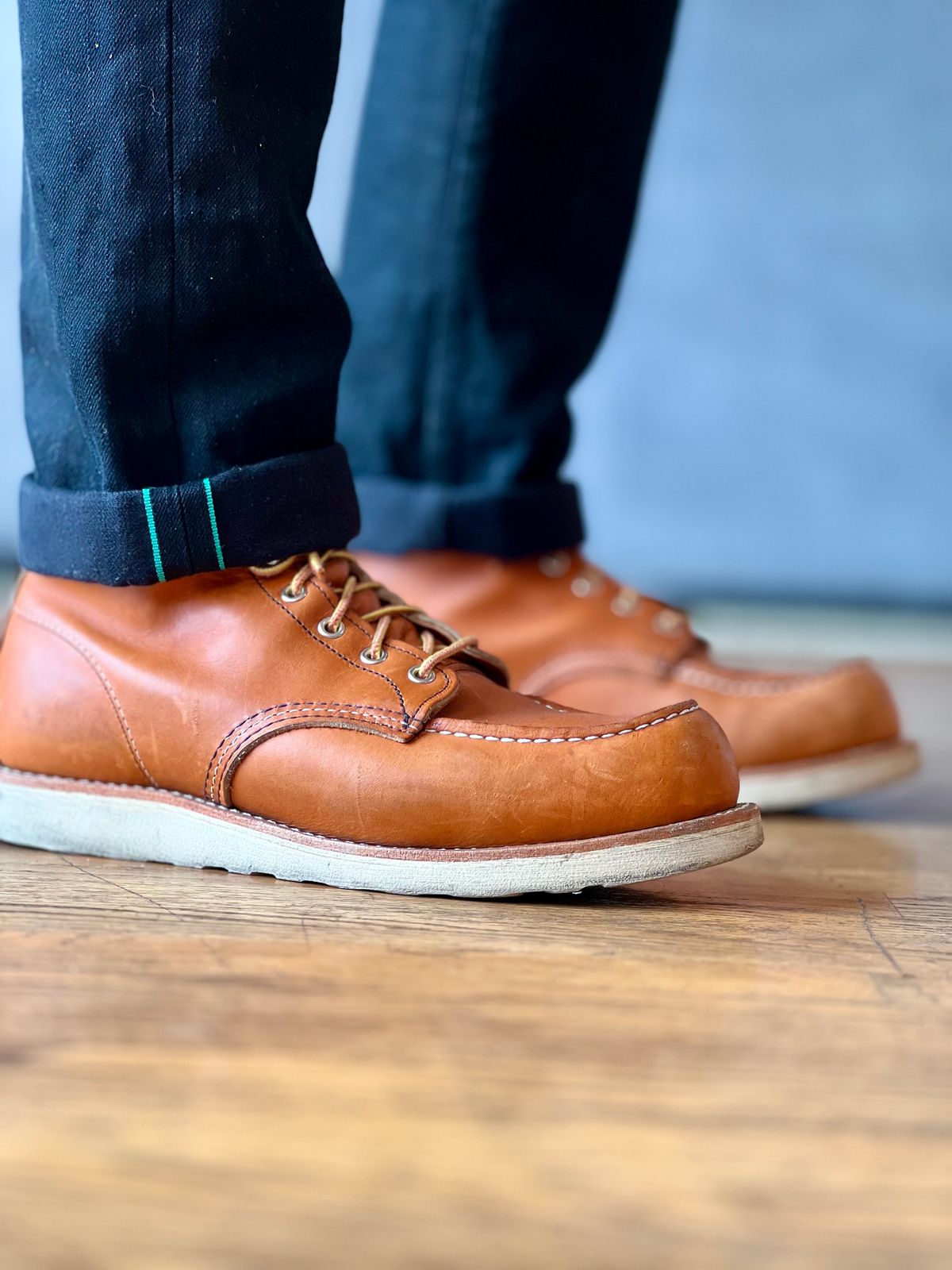 Photo by patinatimes on February 17, 2023 of the Red Wing 6-Inch Classic Moc in S.B. Foot Oro Legacy.