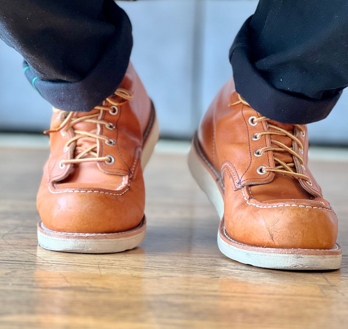 Photo by patinatimes on February 17, 2023 of the Red Wing 6-Inch Classic Moc in S.B. Foot Oro Legacy.