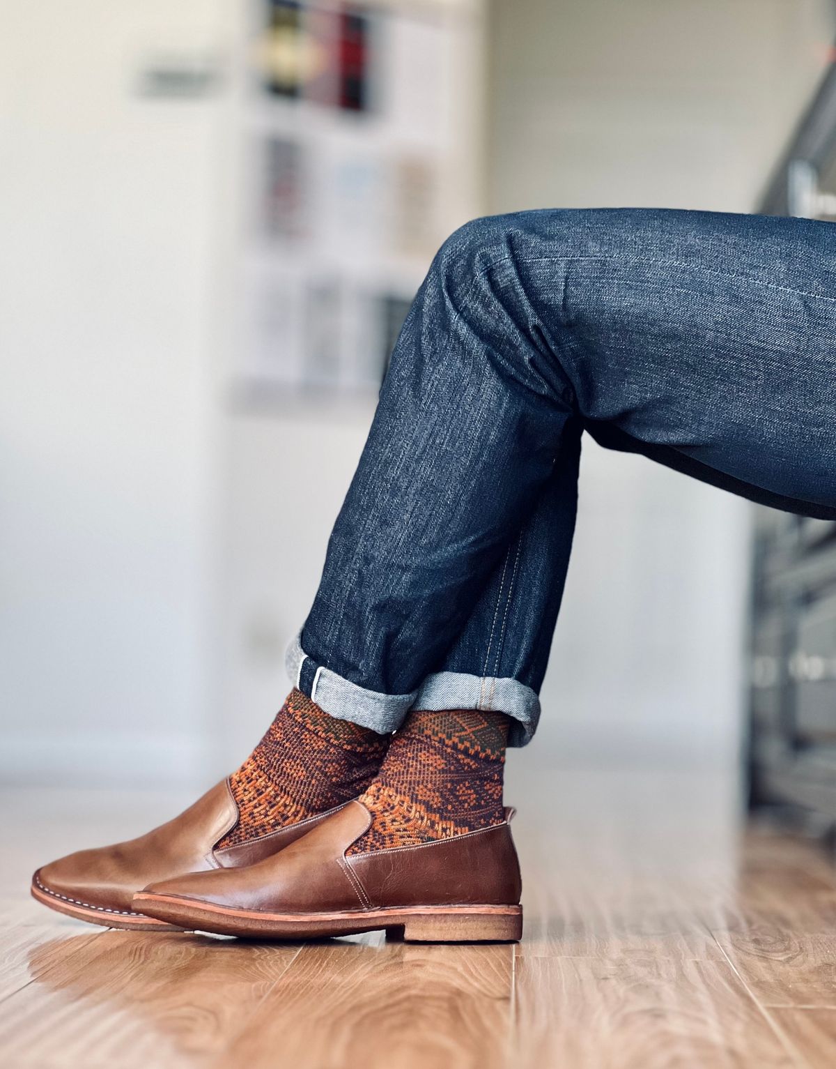 Photo by patinatimes on January 7, 2025 of the Blkbrd Shoemaker Travers in Horween Natural Chromexcel.