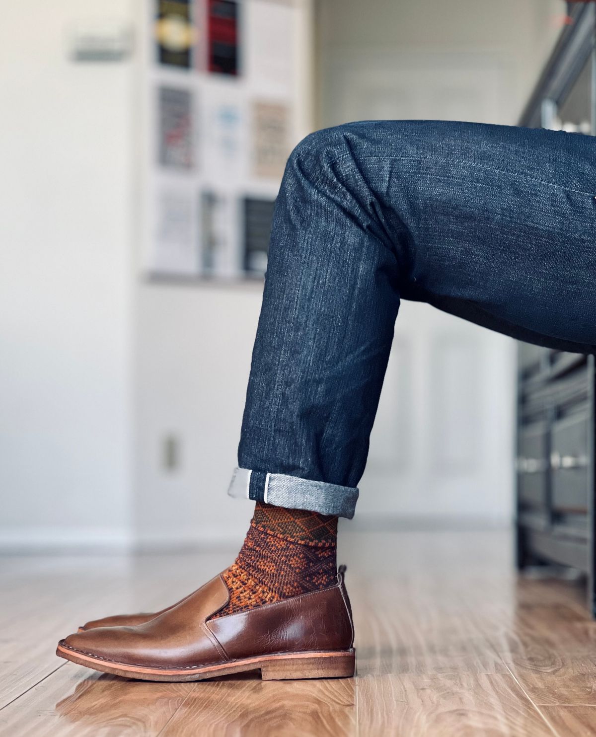 Photo by patinatimes on January 7, 2025 of the Blkbrd Shoemaker Travers in Horween Natural Chromexcel.