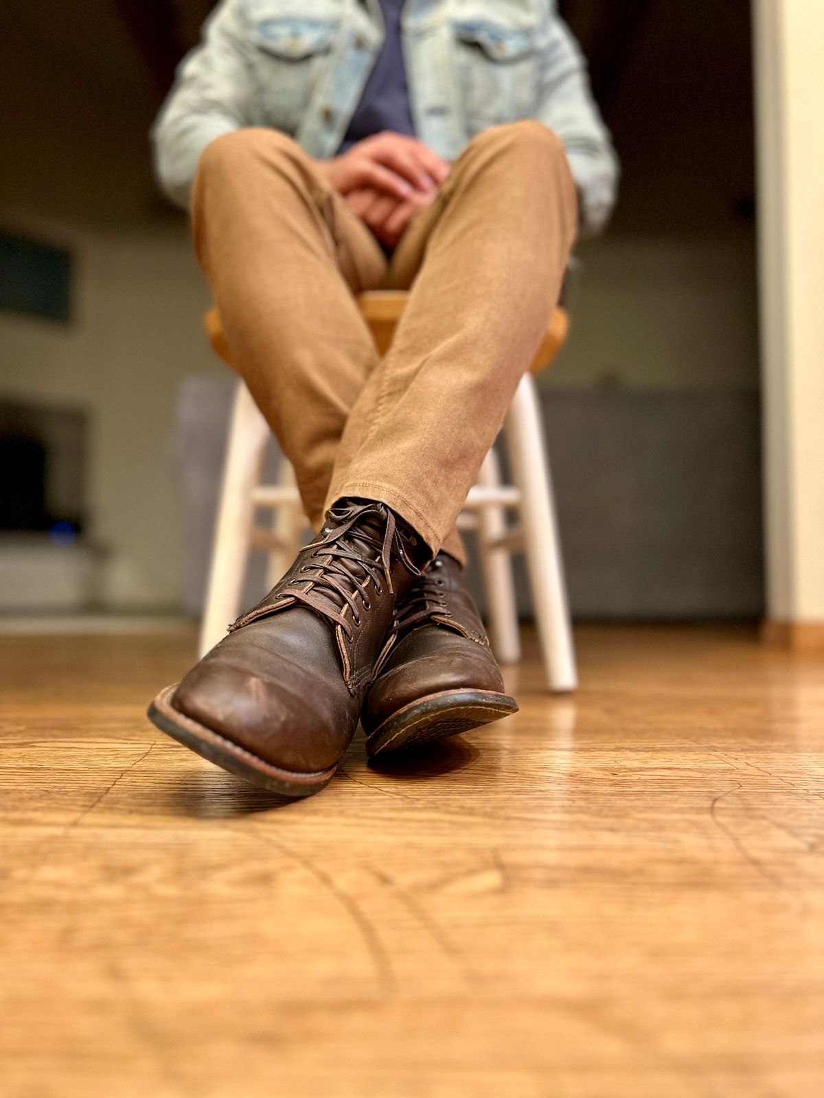 Photo by patinatimes on December 13, 2023 of the Red Wing Merchant in S.B. Foot Ebony Harness.
