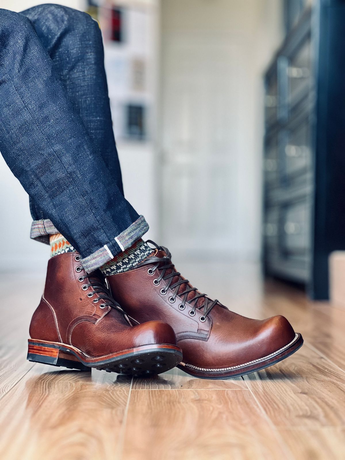 Photo by patinatimes on March 17, 2025 of the Viberg 310 in Horween Dark Rubber Dublin.