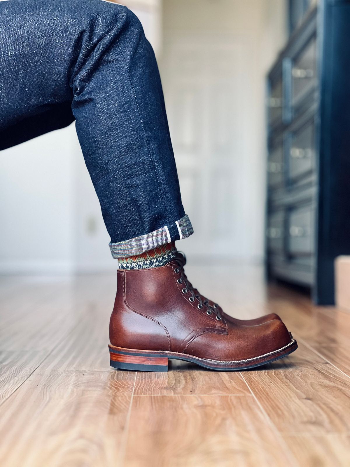 Photo by patinatimes on March 17, 2025 of the Viberg 310 in Horween Dark Rubber Dublin.