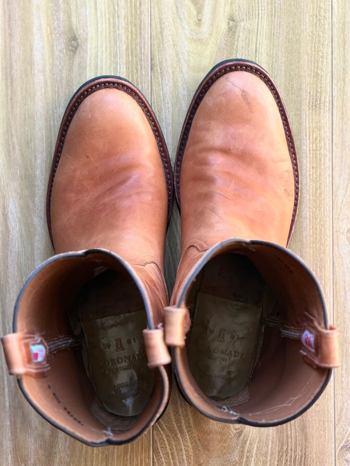 Photo by patinatimes on November 4, 2025 of the Coronado Leather Roper Boot No. 10 in Horween Dublin Natural Horsehide.