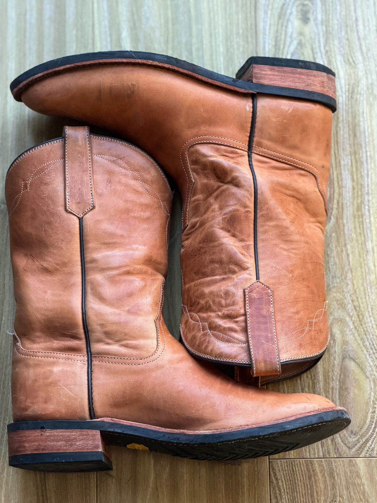 Photo by patinatimes on January 5, 2026 of the Coronado Leather Roper Boot No. 10 in Horween Dublin Natural Horsehide.