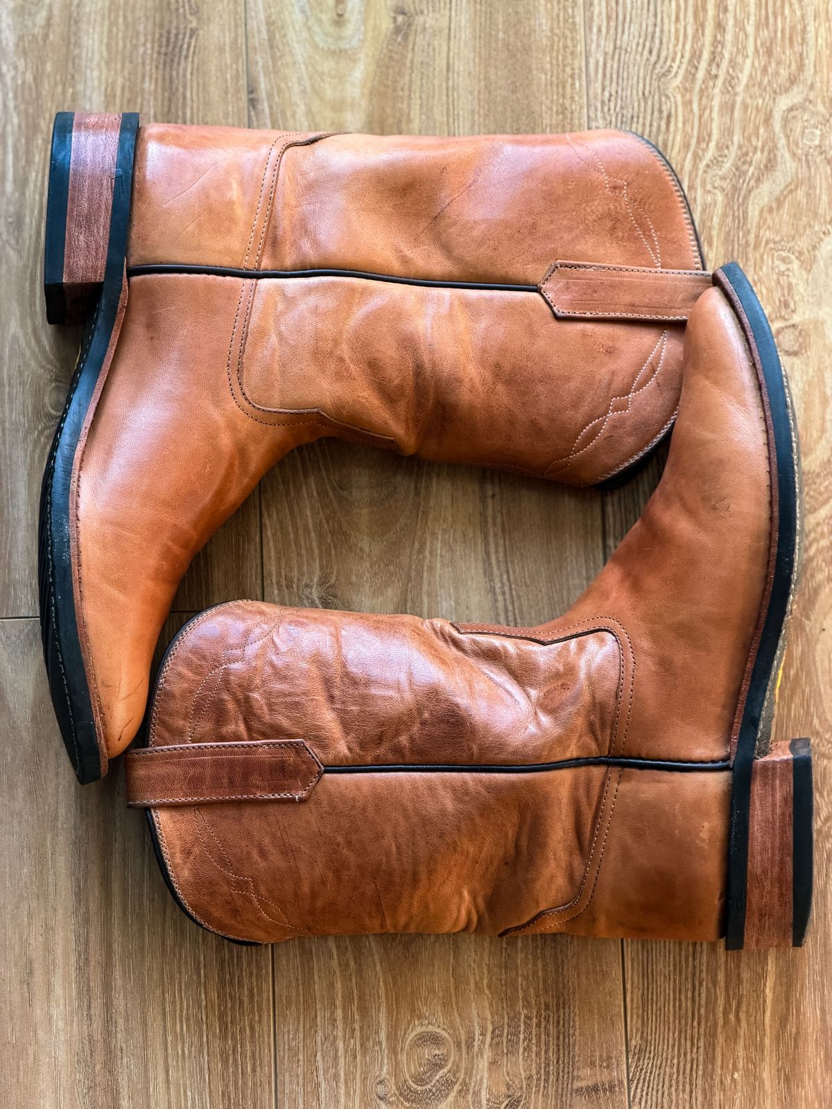 Photo by patinatimes on March 6, 2026 of the Coronado Leather Roper Boot No. 10 in Horween Dublin Natural Horsehide.