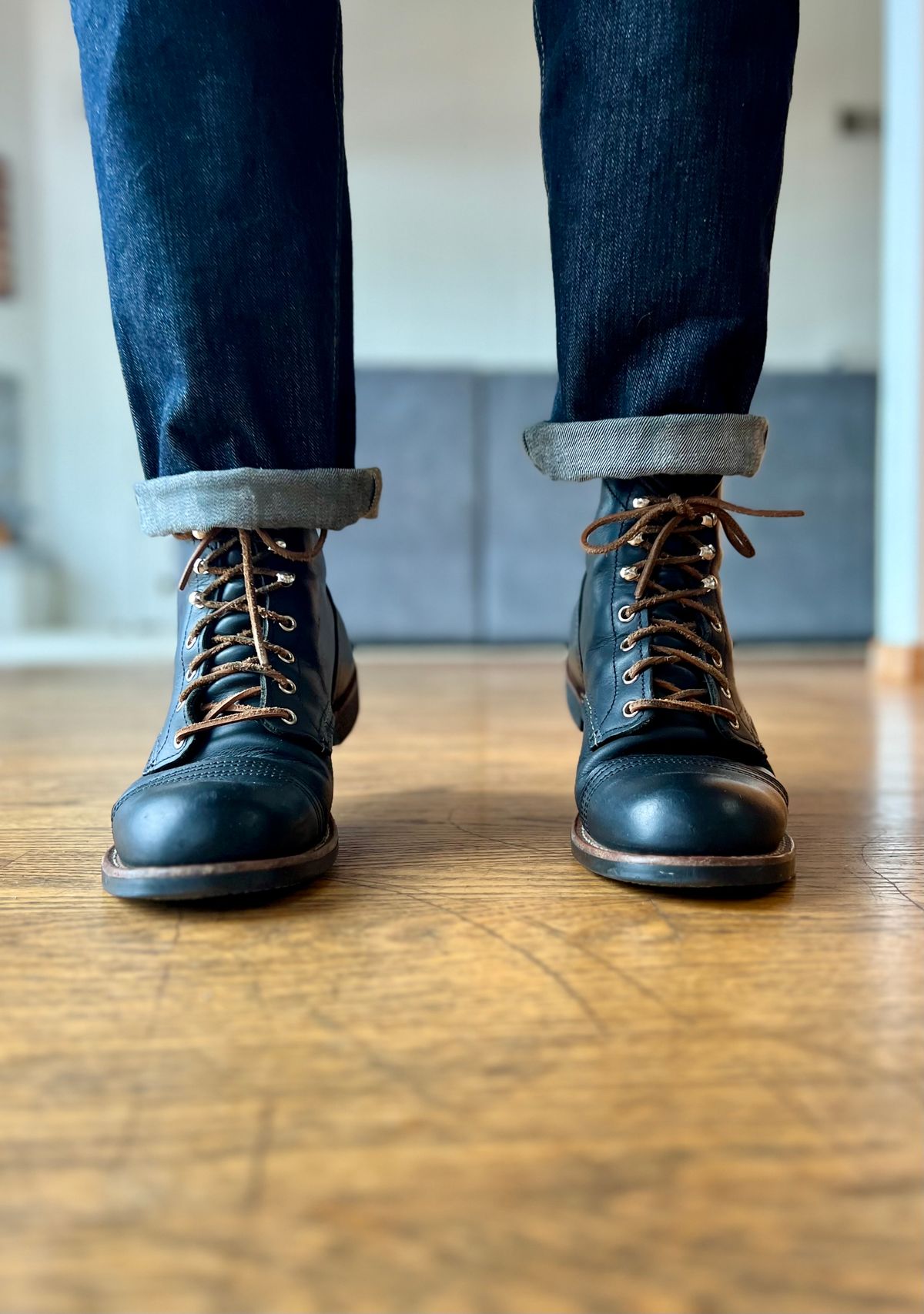 Photo by patinatimes on March 10, 2023 of the Red Wing Iron Ranger in S.B. Foot Black Harness.