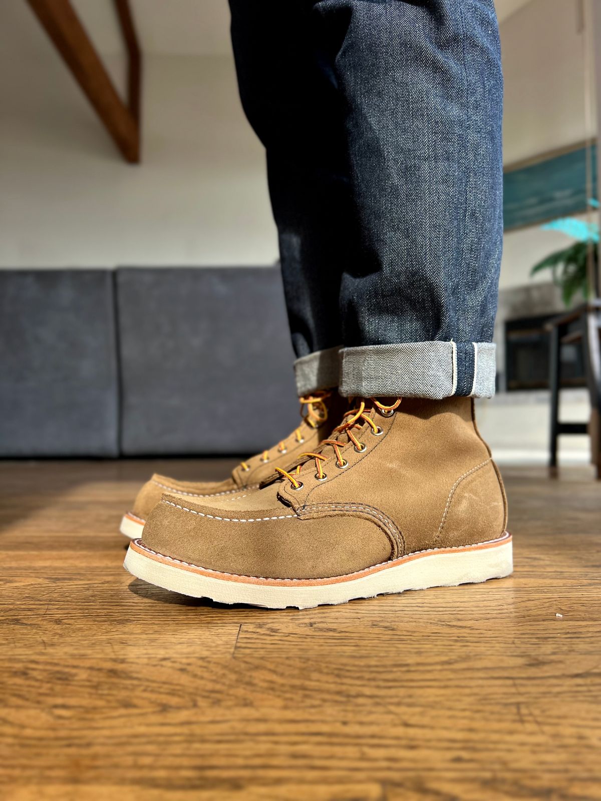 Photo by patinatimes on December 19, 2023 of the Red Wing 6-Inch Classic Moc in S.B. Foot Olive Mohave Roughout.