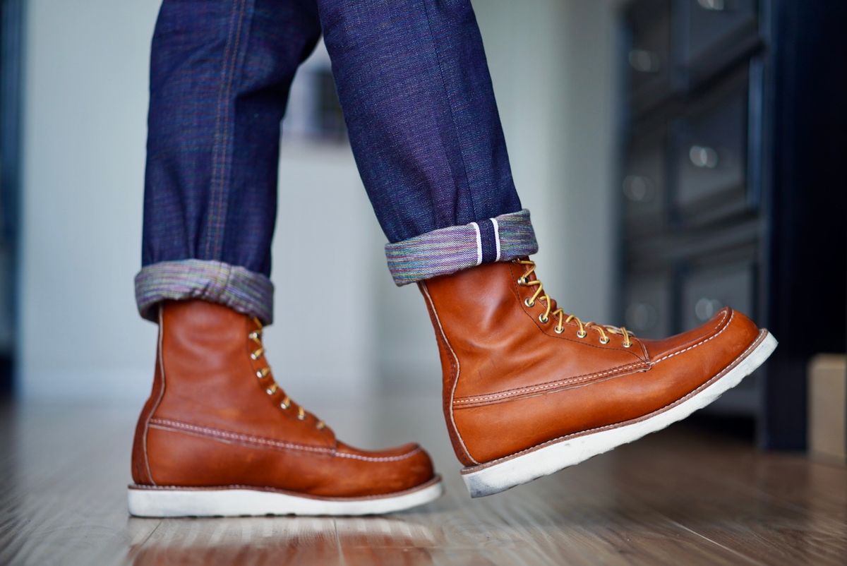 Photo by patinatimes on October 30, 2024 of the Red Wing 8-Inch Classic Moc in S.B. Foot Oro Legacy.