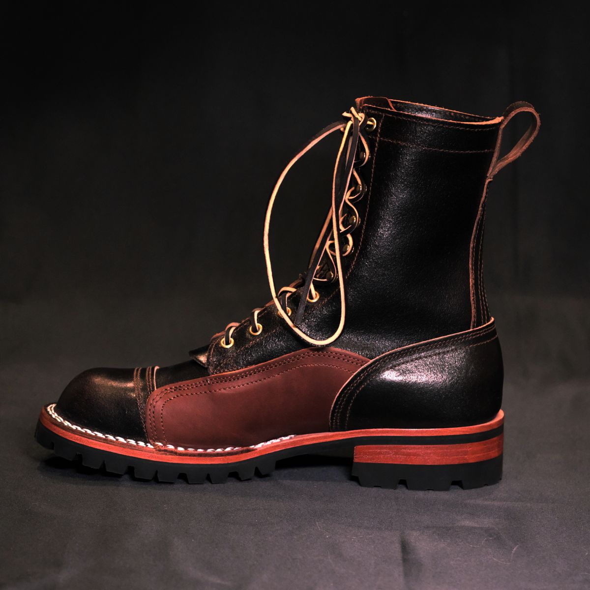Photo by Call on September 17, 2025 of the Nicks x Rose Anvil ND1 in Horween Brown Waxed Flesh & Seidel 1964 Brown.