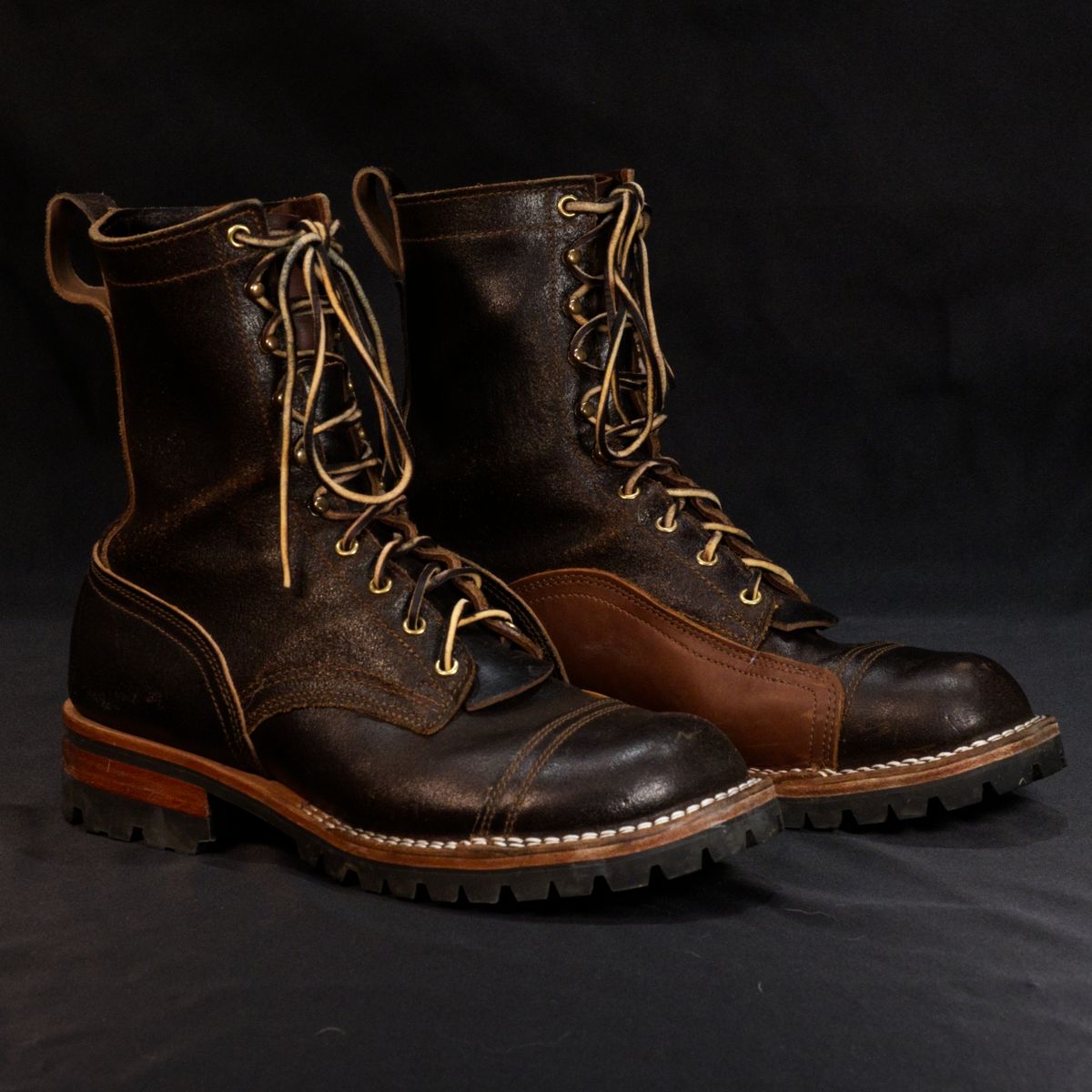 Photo by Call on November 5, 2025 of the Nicks x Rose Anvil ND1 in Horween Brown Waxed Flesh & Seidel 1964 Brown.