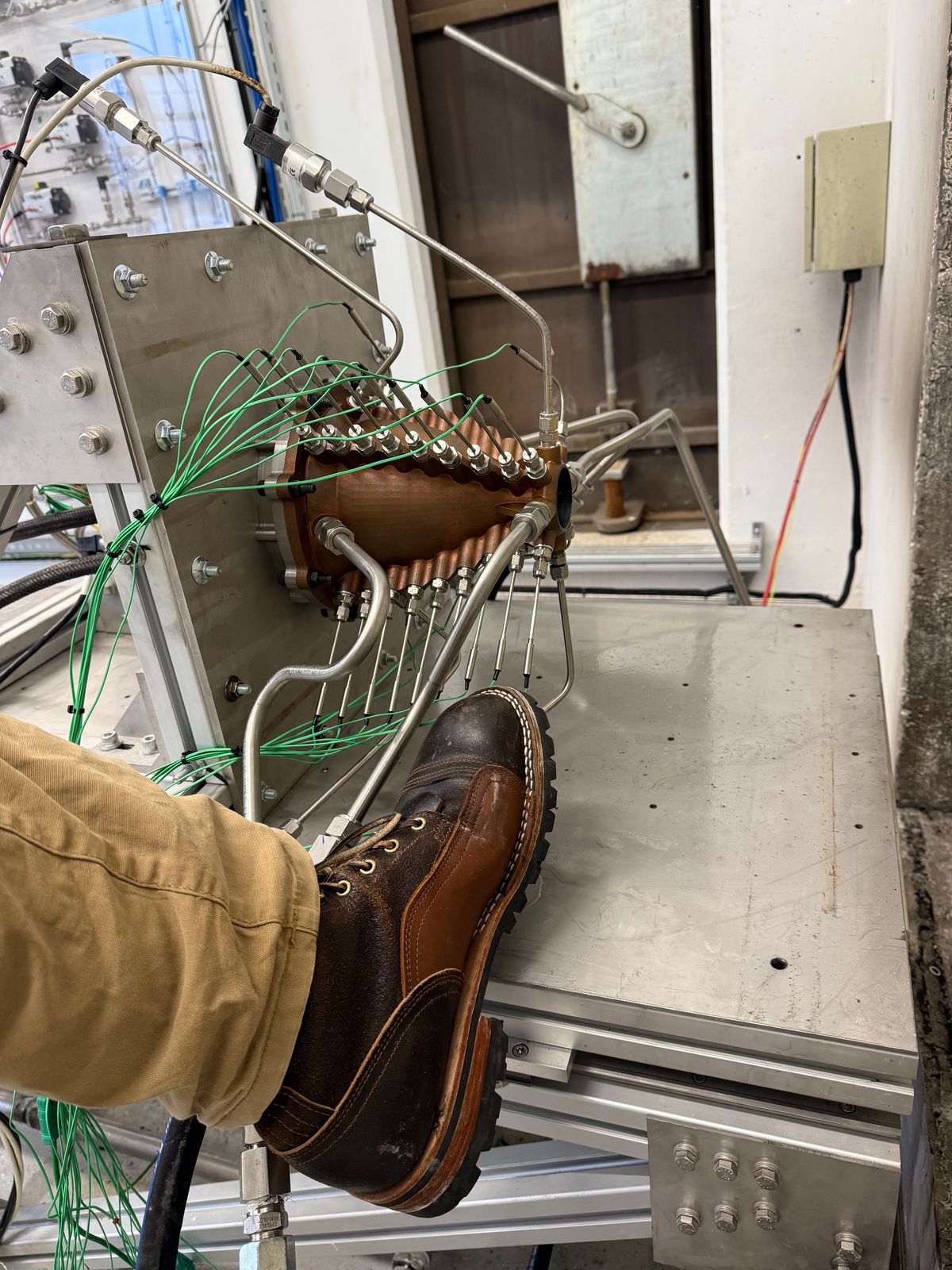 Photo by Call on November 14, 2025 of the Nicks x Rose Anvil ND1 in Horween Brown Waxed Flesh & Seidel 1964 Brown.