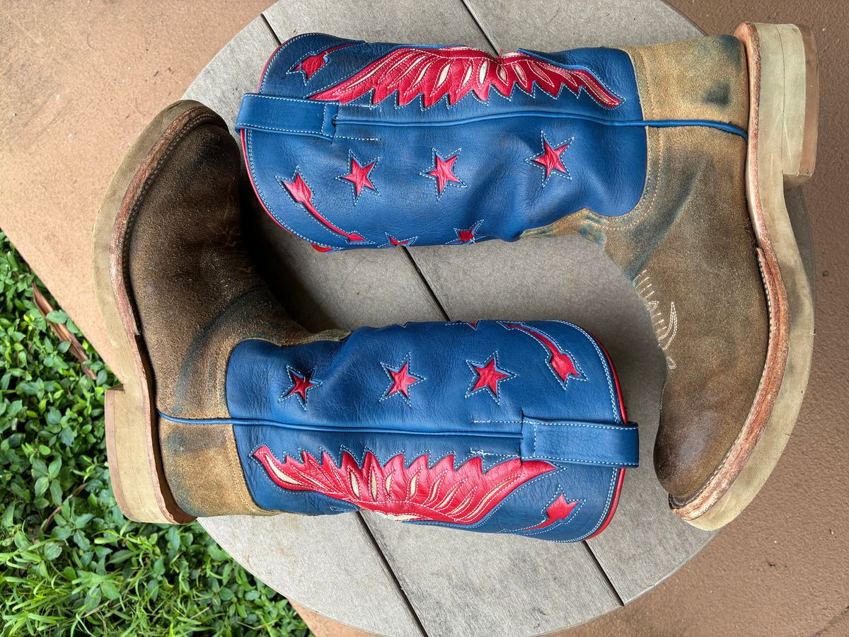 Photo by millerflite on December 4, 2025 of the Black Bear Brand X Rios Of Mercedes Freedom Of The West in Horween Marine Field Roughout.