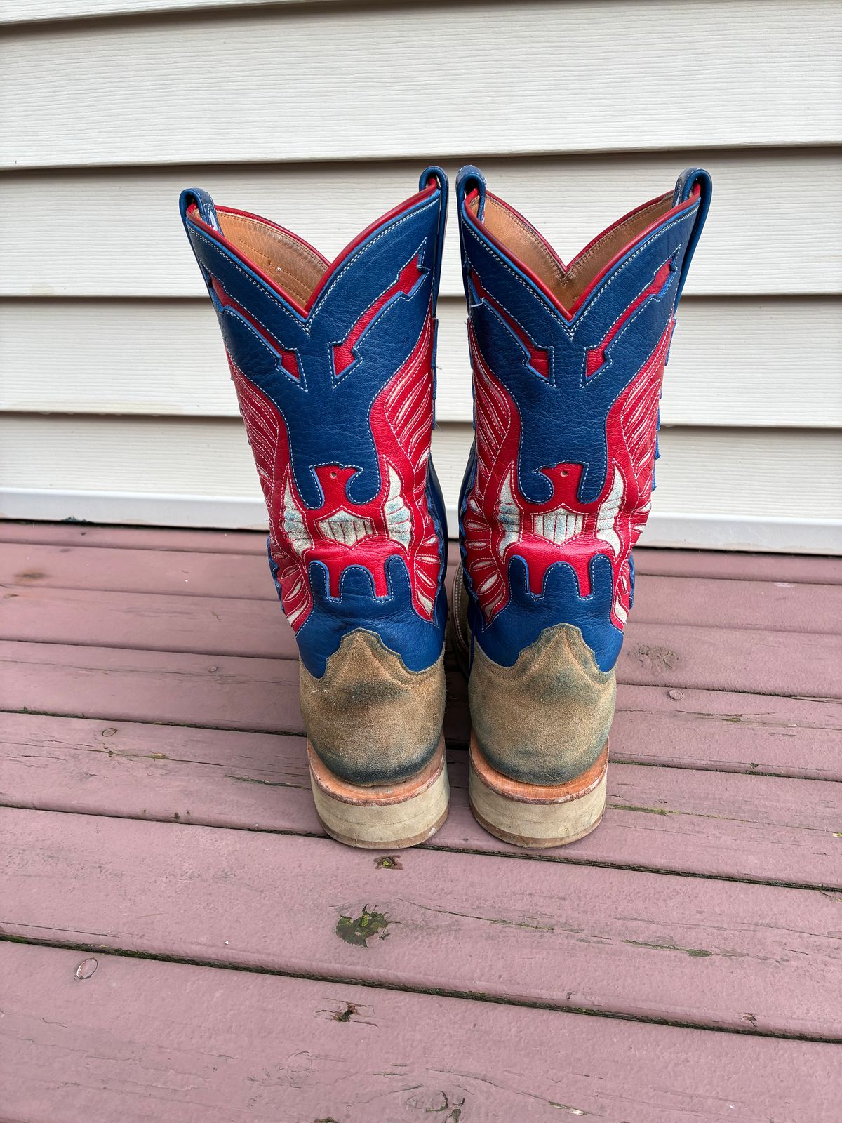 Photo by millerflite on January 5, 2026 of the Black Bear Brand X Rios Of Mercedes Freedom Of The West in Horween Marine Field Roughout.