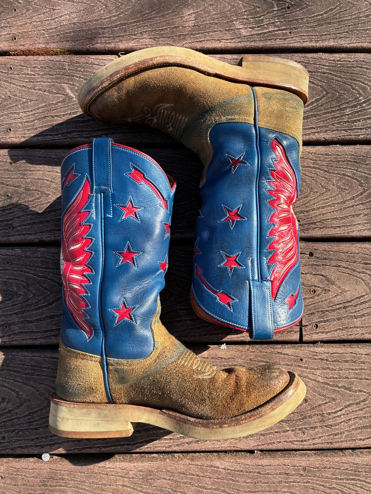 Photo by millerflite on March 2, 2026 of the Black Bear Brand X Rios Of Mercedes Freedom Of The West in Horween Marine Field Roughout.