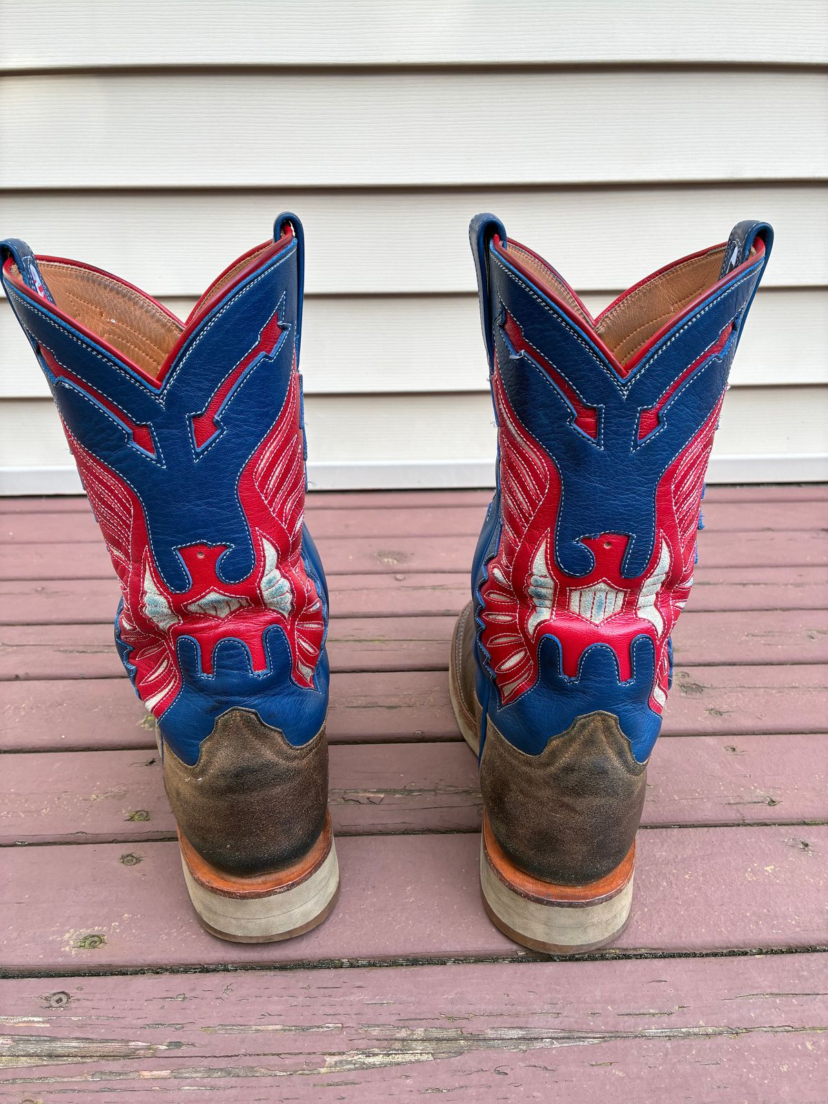 Photo by millerflite on April 3, 2026 of the Black Bear Brand X Rios Of Mercedes Freedom Of The West in Horween Marine Field Roughout.