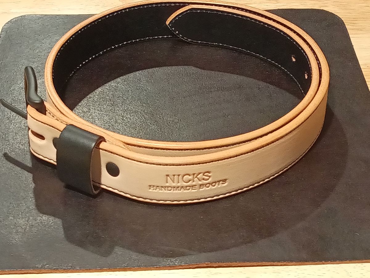 Photo by DaddyBootsEsquire on October 1, 2025 of the Nicks Natural Veg Tan Blackout - Stitched in Wickett & Craig Natural Veg Tan.