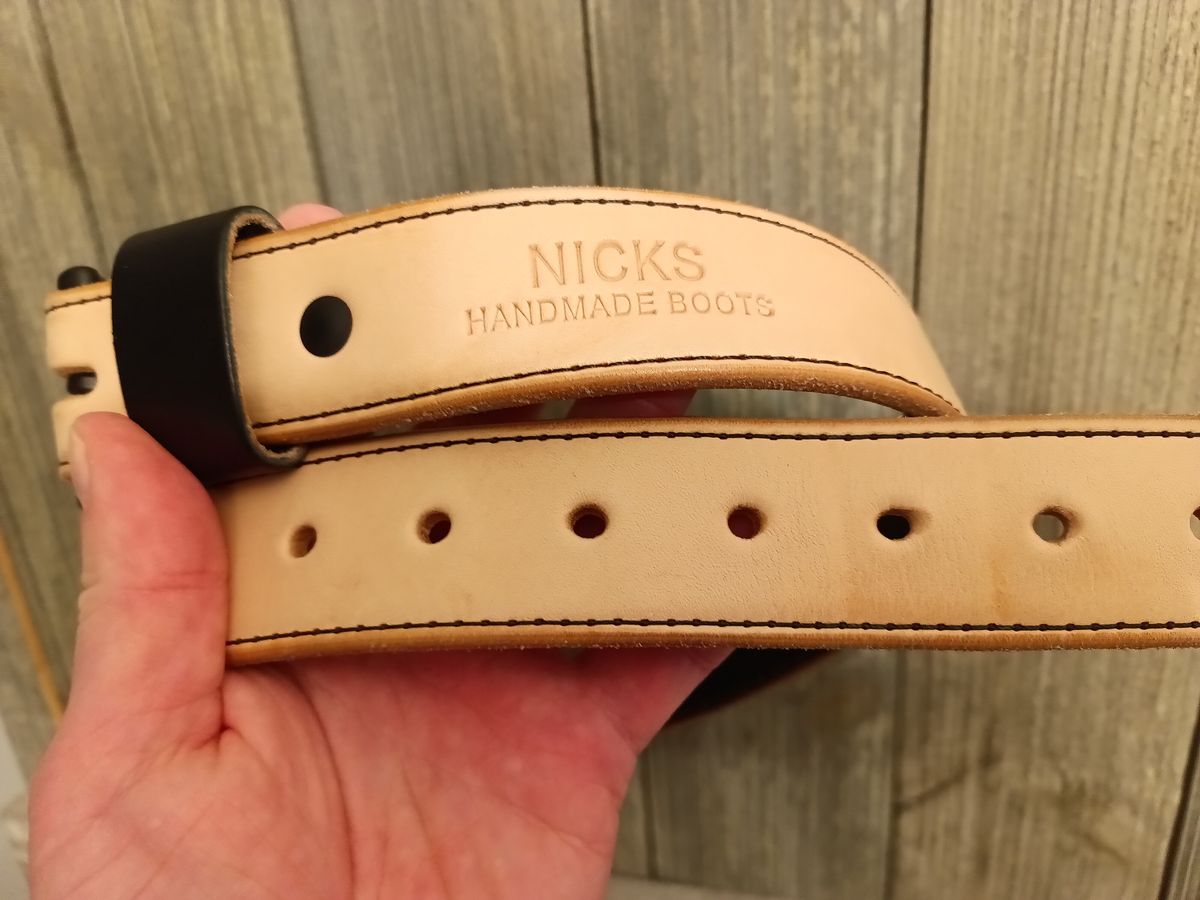 Photo by DaddyBootsEsquire on January 5, 2026 of the Nicks Natural Veg Tan Blackout - Stitched in Wickett & Craig Natural Veg Tan.