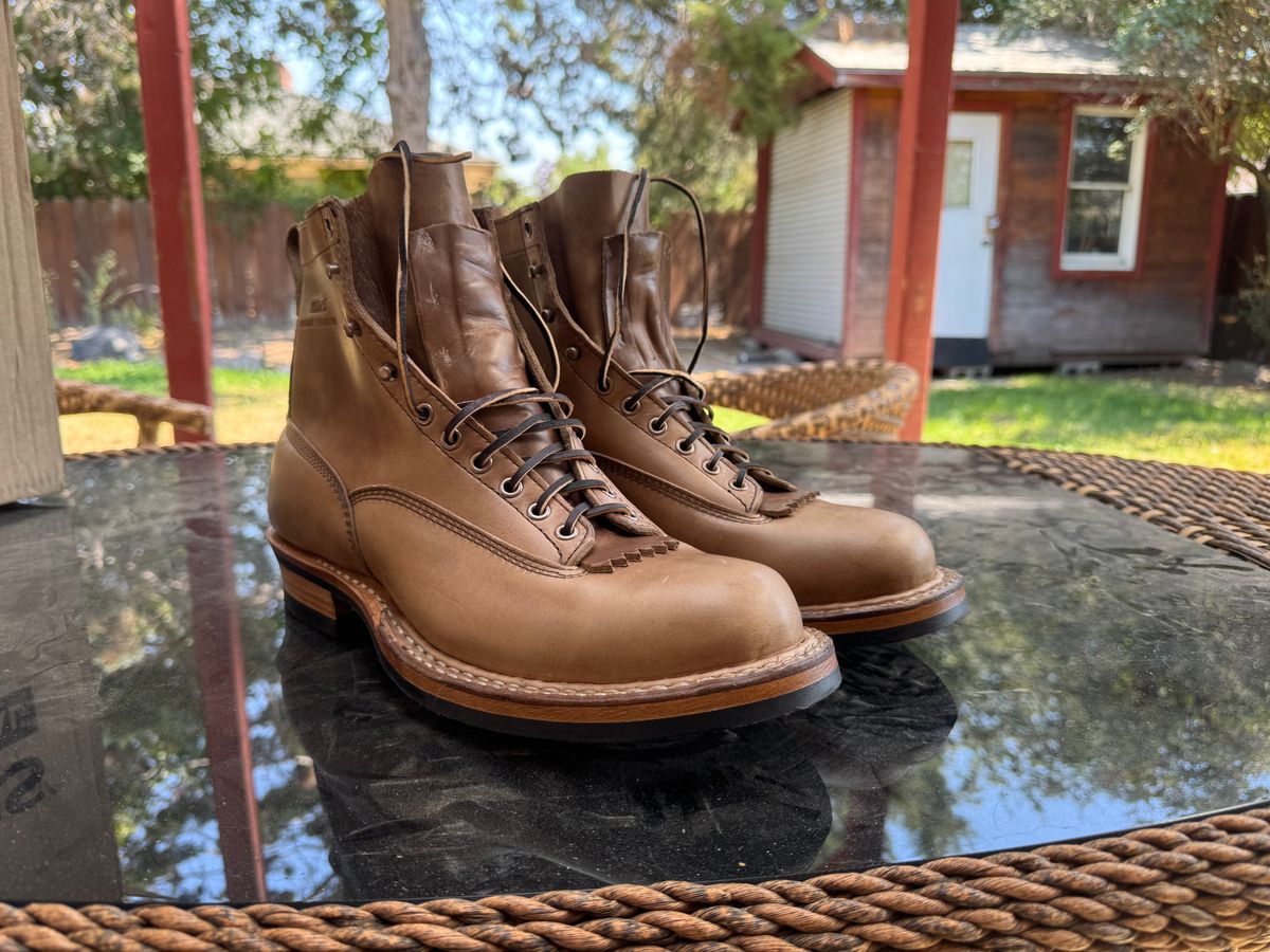 Photo by radkyle on August 19, 2025 of the White's 350 Cutter in Horween Natural Chromexcel.