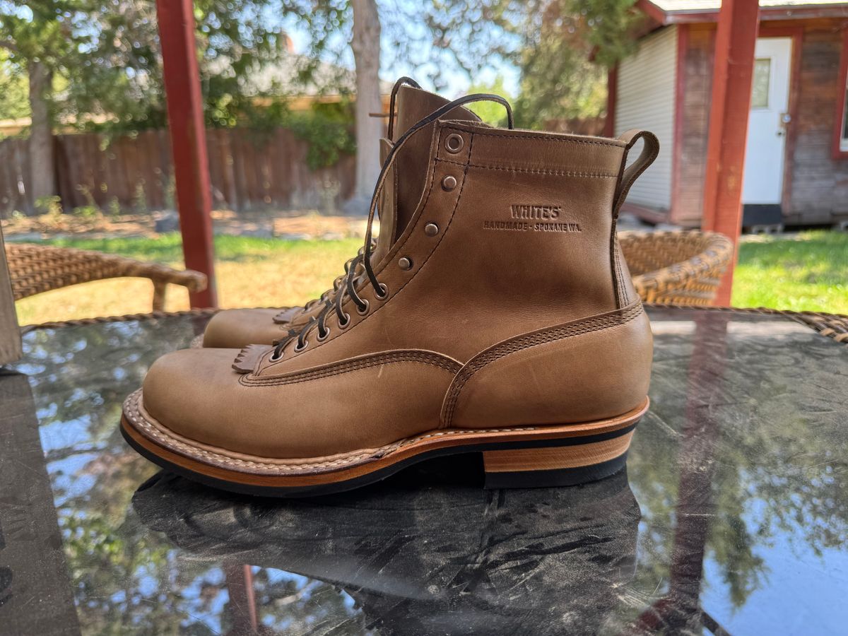 Photo by radkyle on August 19, 2025 of the White's 350 Cutter in Horween Natural Chromexcel.