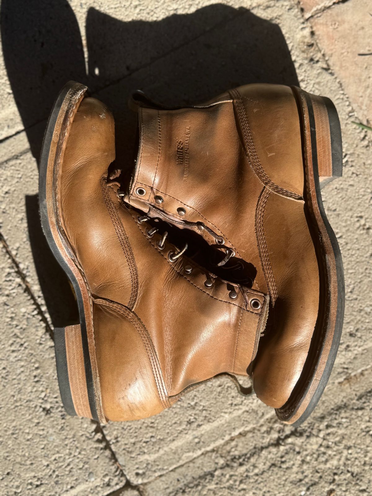 Photo by radkyle on November 1, 2025 of the White's 350 Cutter in Horween Natural Chromexcel.