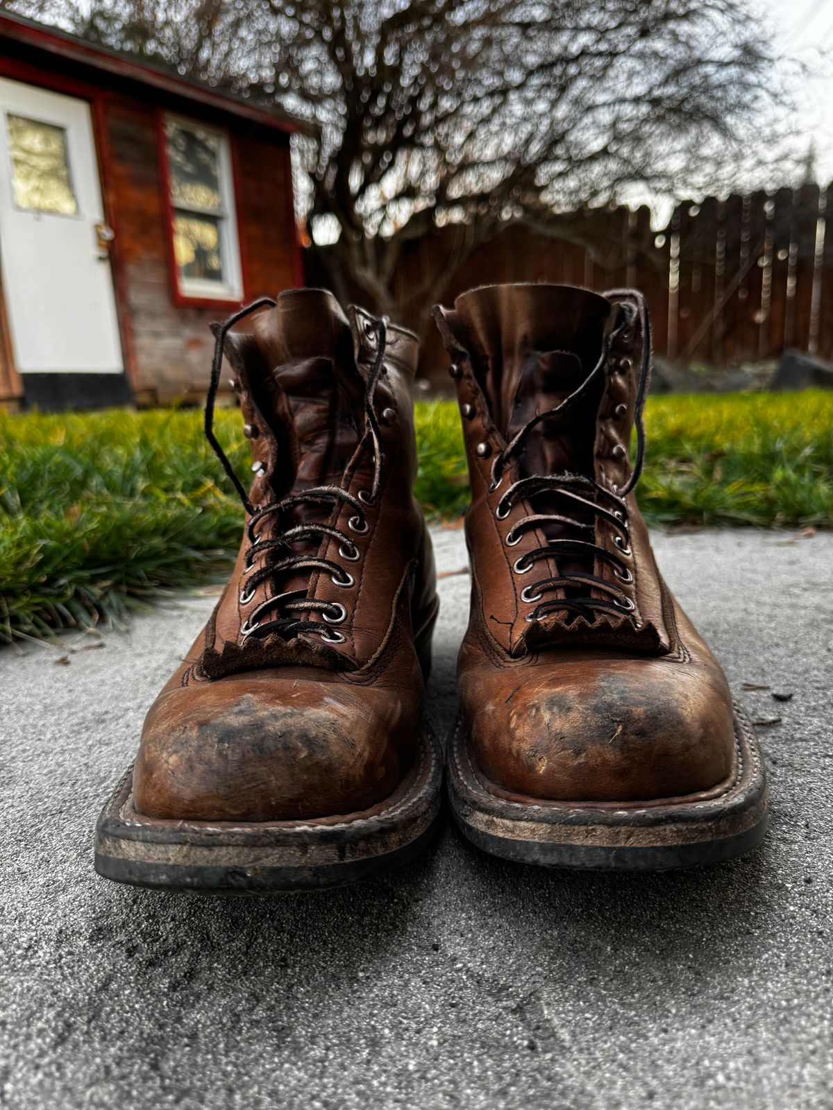 Photo by radkyle on February 5, 2026 of the White's 350 Cutter in Horween Natural Chromexcel.