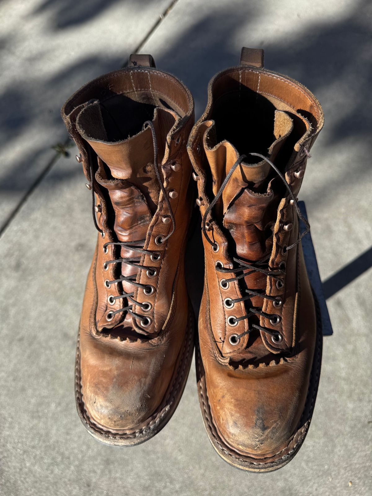 Photo by radkyle on April 4, 2026 of the White's 350 Cutter in Horween Natural Chromexcel.