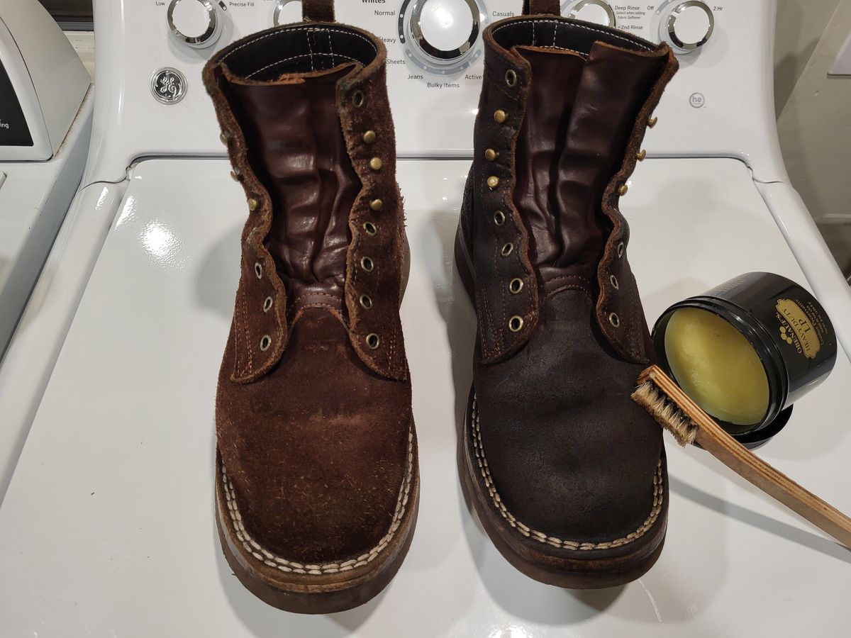 Photo by Max on November 6, 2024 of the Frank's Boots Rainier in Mocha Roughout.