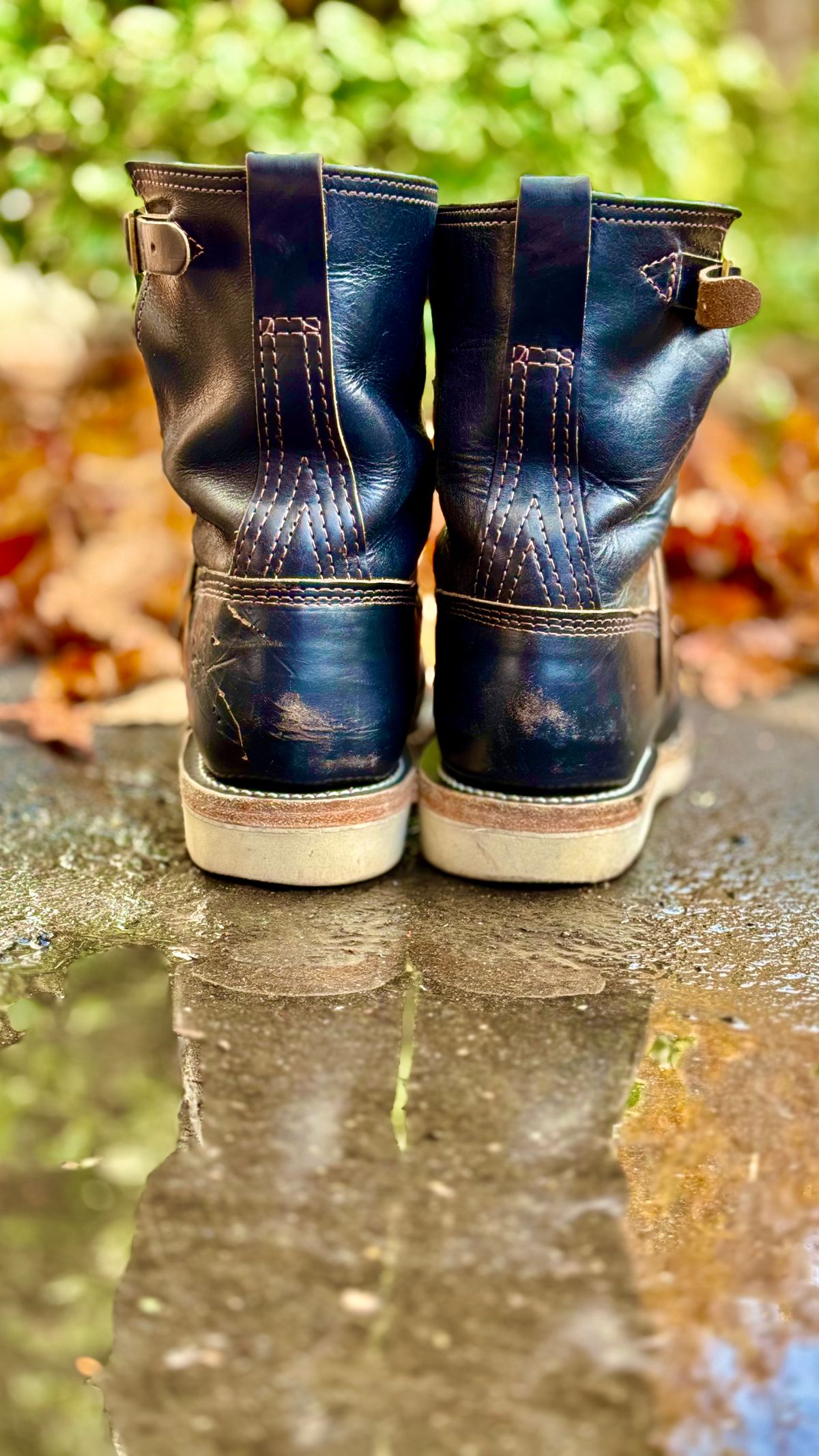 Photo by rmgman on November 4, 2025 of the Wesco Boss Engineer Collaboration With Black Bear Brand in Horween Black Chromexcel.