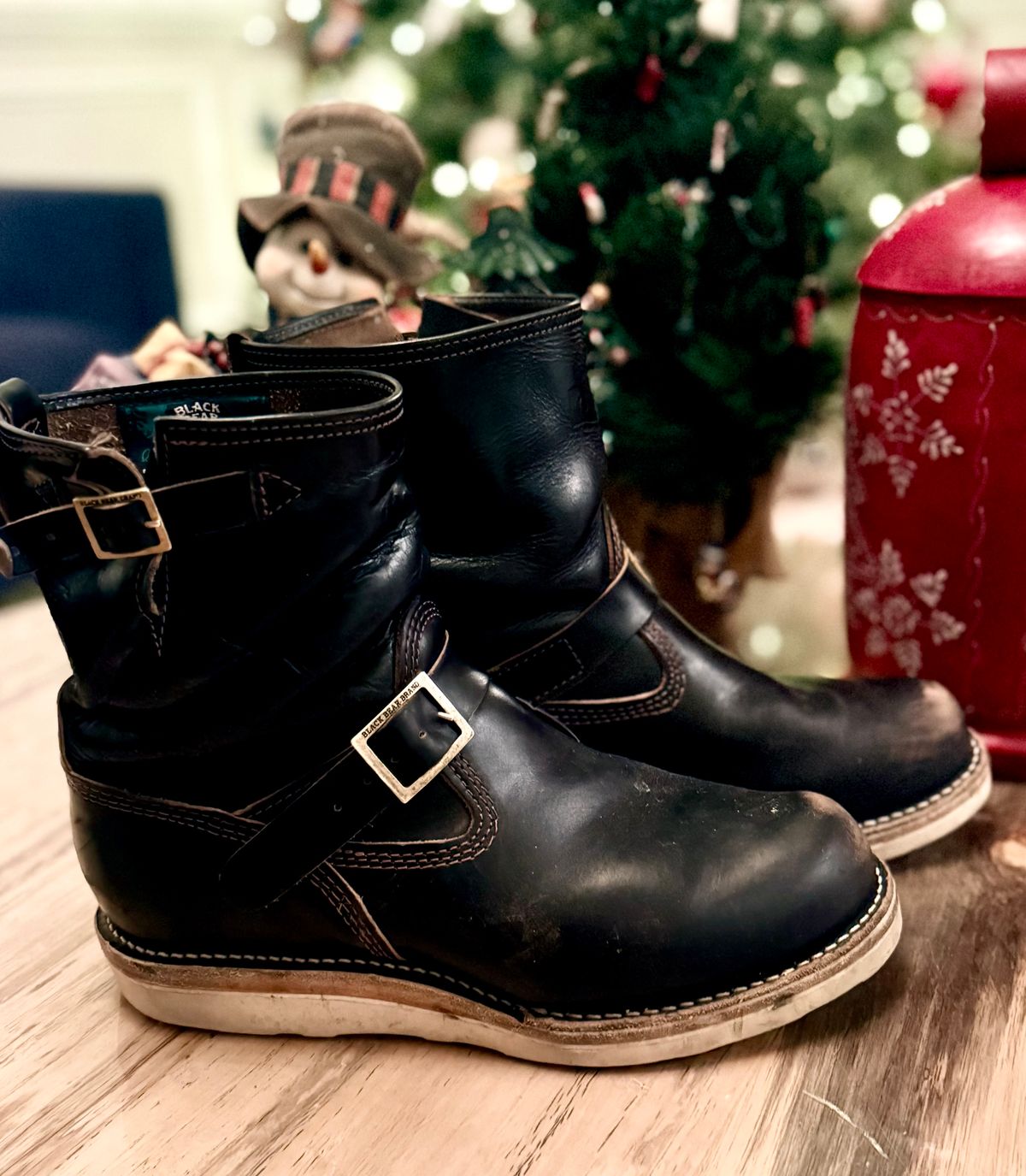 Photo by rmgman on December 6, 2025 of the Wesco Boss Engineer Collaboration With Black Bear Brand in Horween Black Chromexcel.