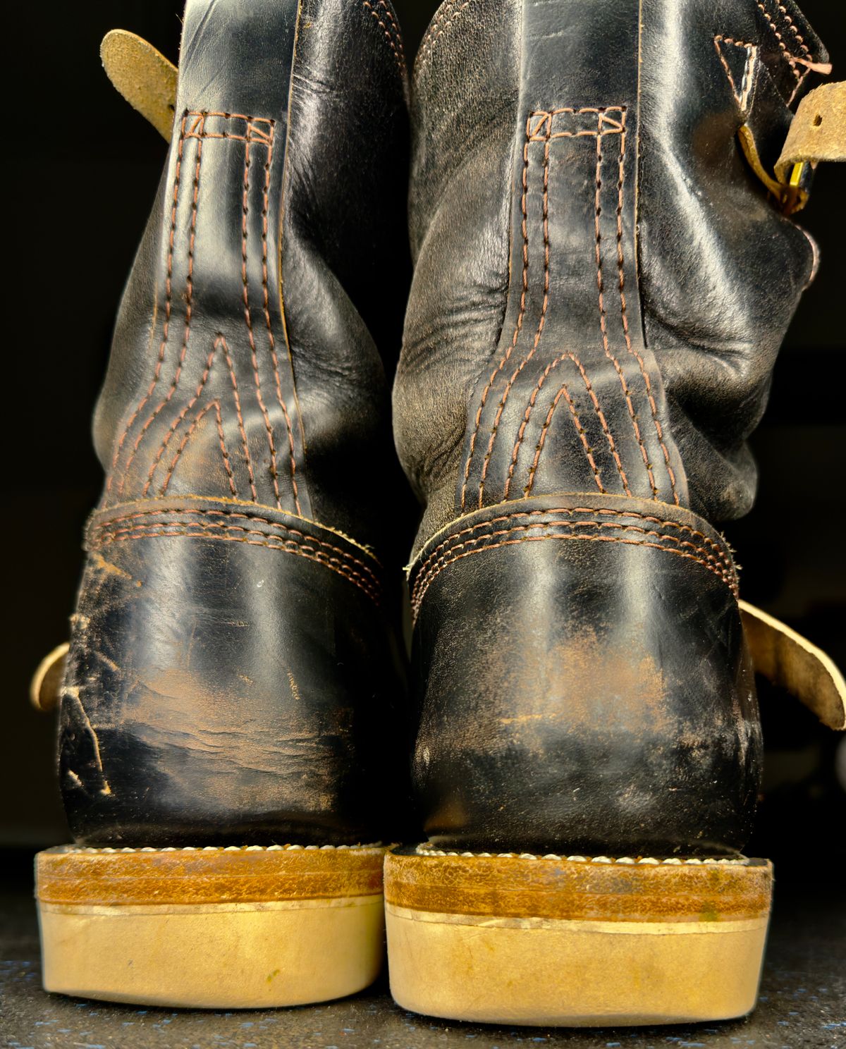 Photo by rmgman on January 6, 2026 of the Wesco Boss Engineer Collaboration With Black Bear Brand in Horween Black Chromexcel.