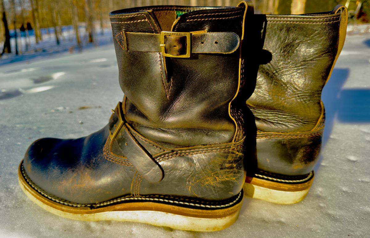 Photo by rmgman on February 5, 2026 of the Wesco Boss Engineer Collaboration With Black Bear Brand in Horween Black Chromexcel.