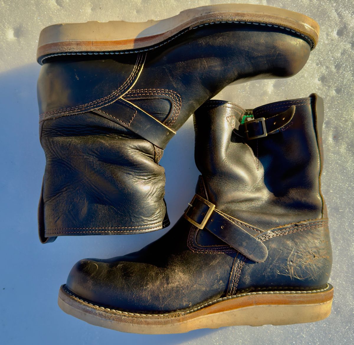 Photo by rmgman on February 5, 2026 of the Wesco Boss Engineer Collaboration With Black Bear Brand in Horween Black Chromexcel.