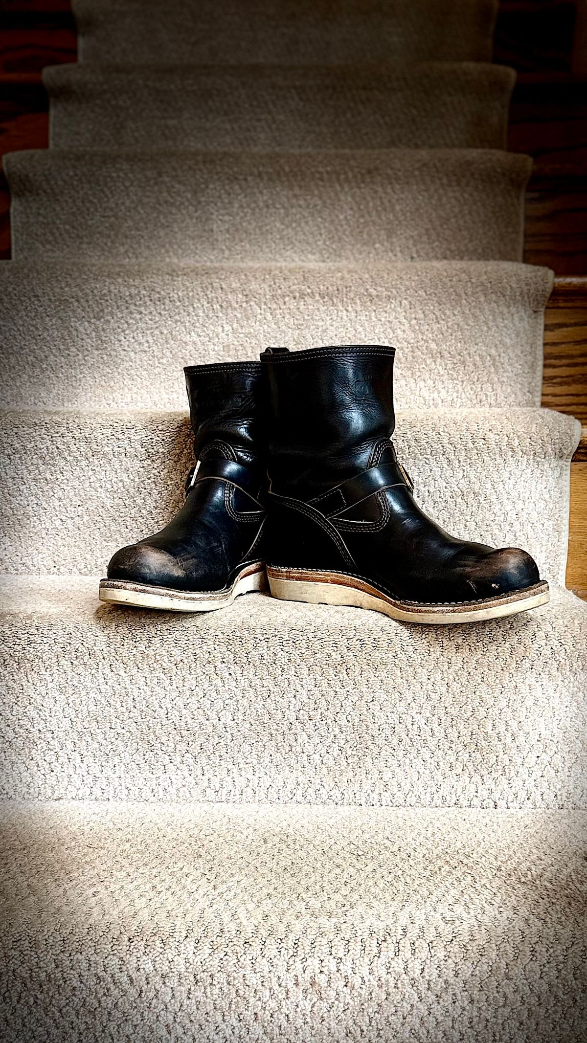Photo by rmgman on March 6, 2026 of the Wesco Boss Engineer Collaboration With Black Bear Brand in Horween Black Chromexcel.
