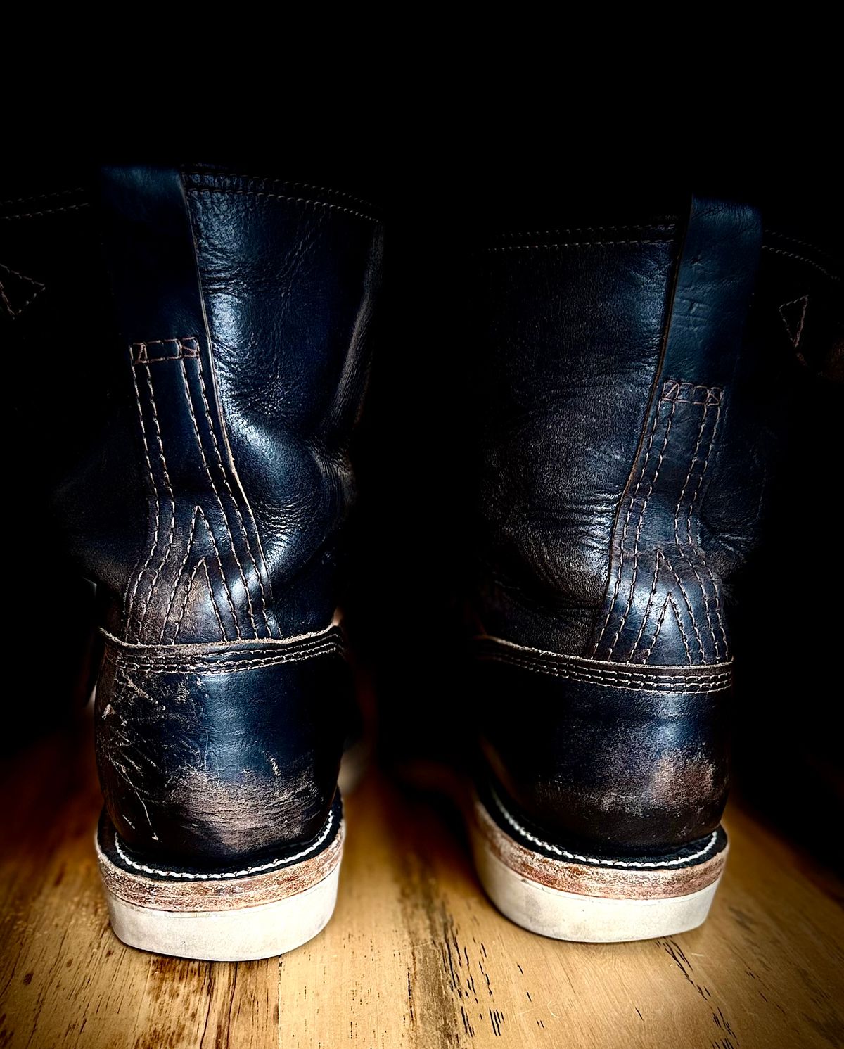 Photo by rmgman on March 6, 2026 of the Wesco Boss Engineer Collaboration With Black Bear Brand in Horween Black Chromexcel.