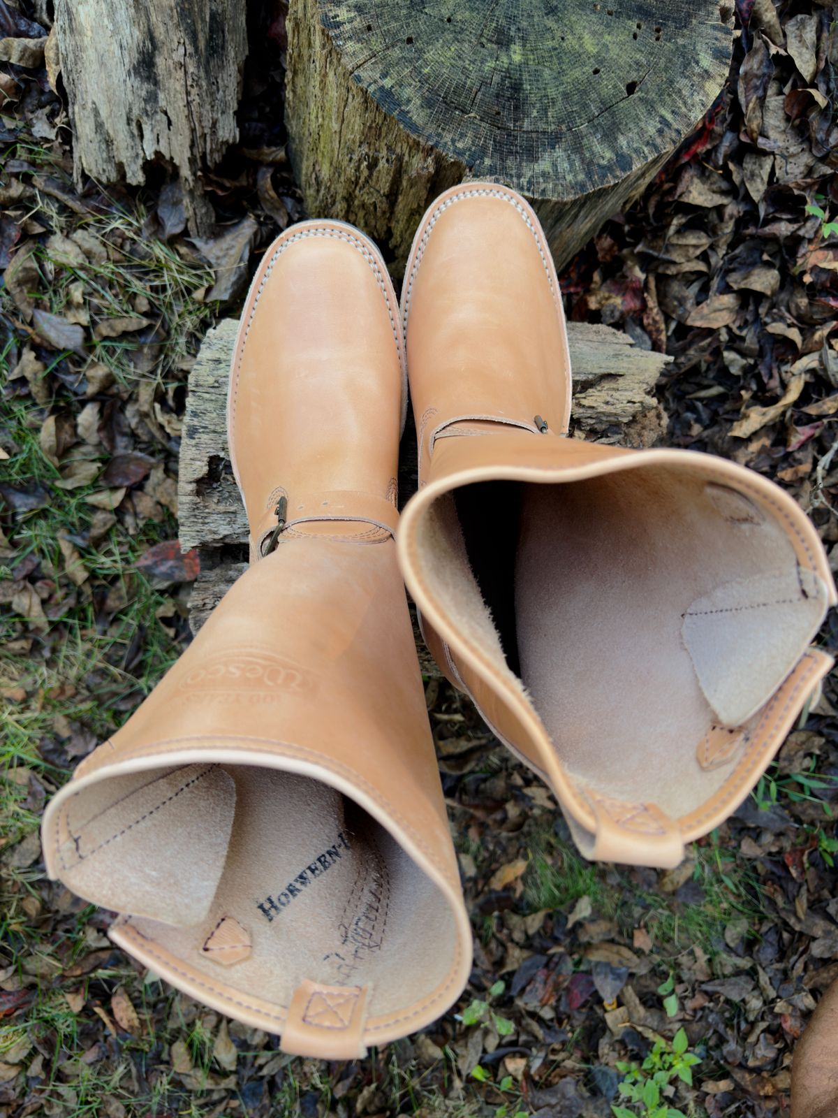Photo by rmgman on October 2, 2025 of the Wesco x S&S Van Cleef III in Horween Natural Essex.