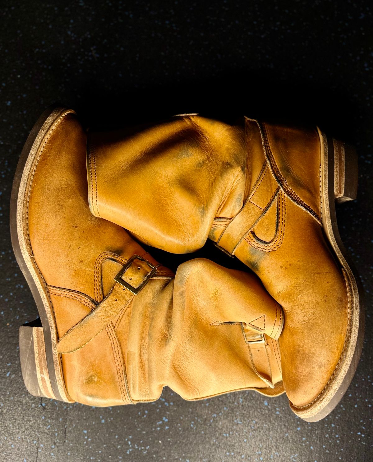 Photo by rmgman on January 6, 2026 of the Wesco x S&S Van Cleef III in Horween Natural Essex.