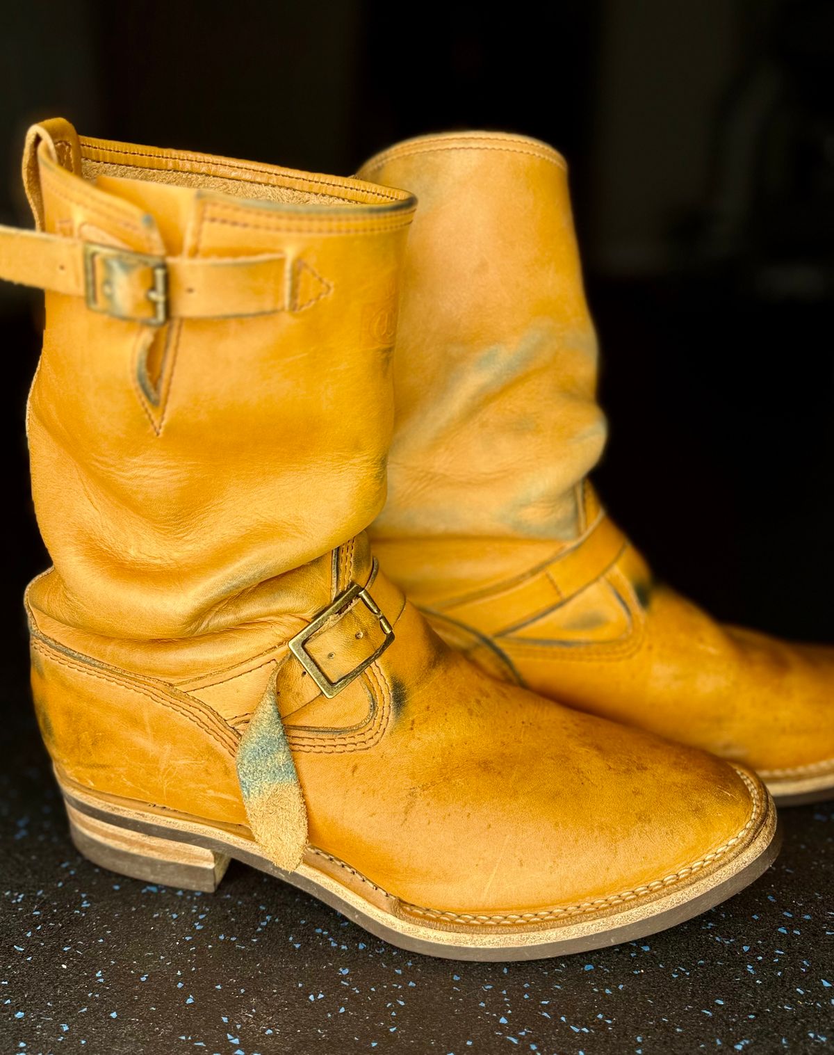 Photo by rmgman on January 6, 2026 of the Wesco x S&S Van Cleef III in Horween Natural Essex.