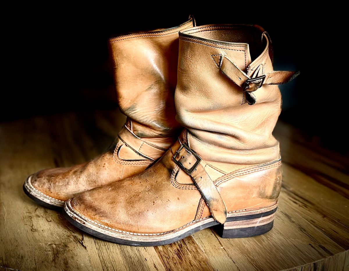 Photo by rmgman on March 6, 2026 of the Wesco x S&S Van Cleef III in Horween Natural Essex.